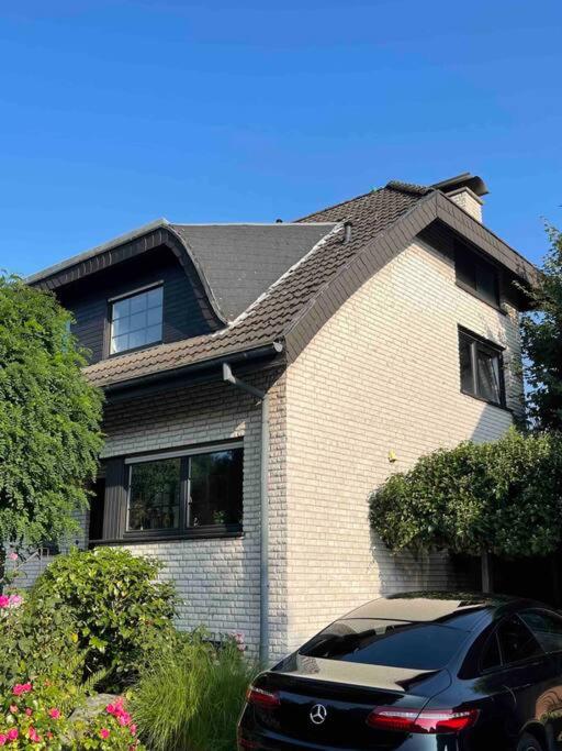 Schöne ruhige Wohnung (42qm) in Messenähe! view 3