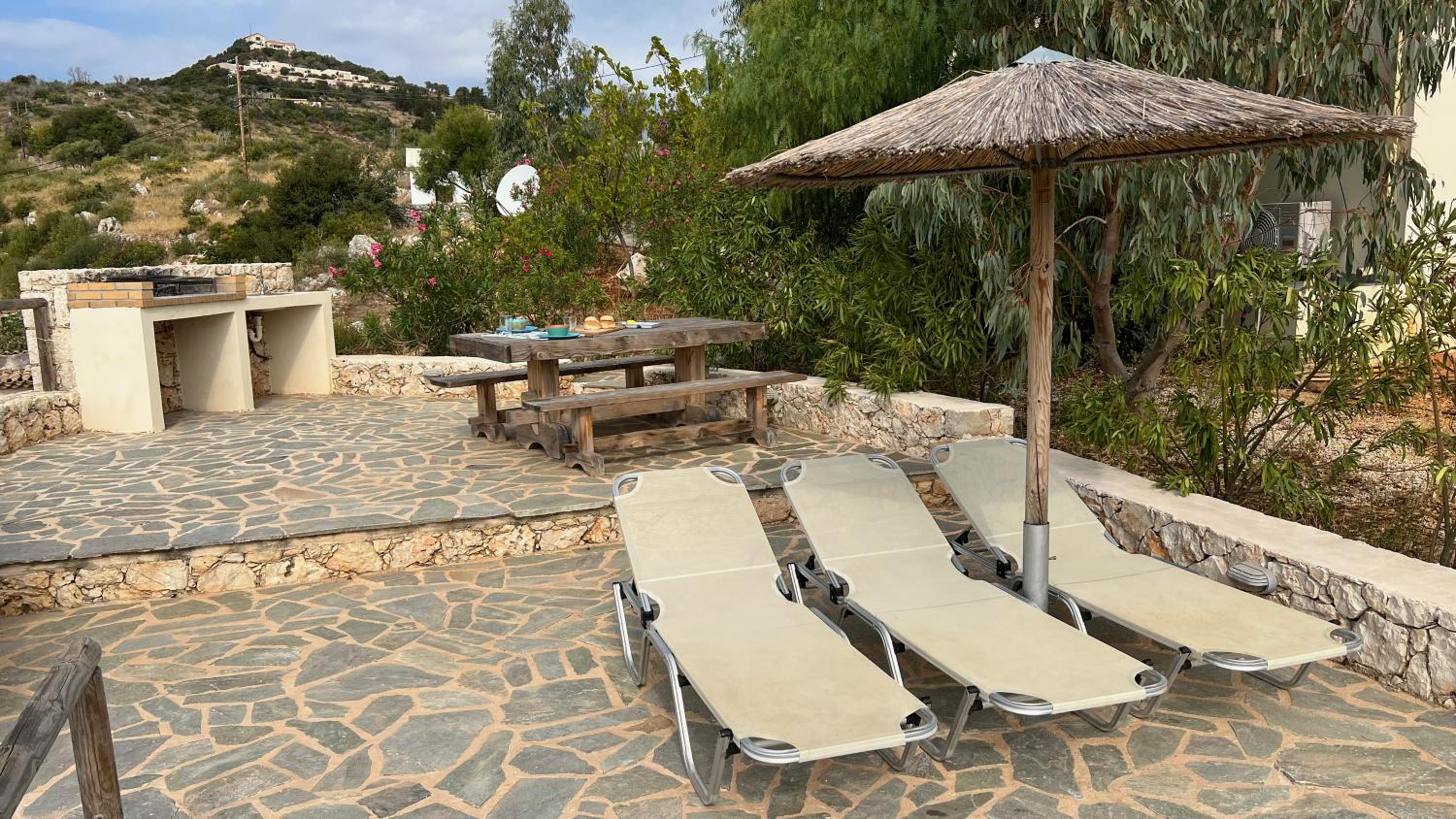 Luxurious villa at a unique spot