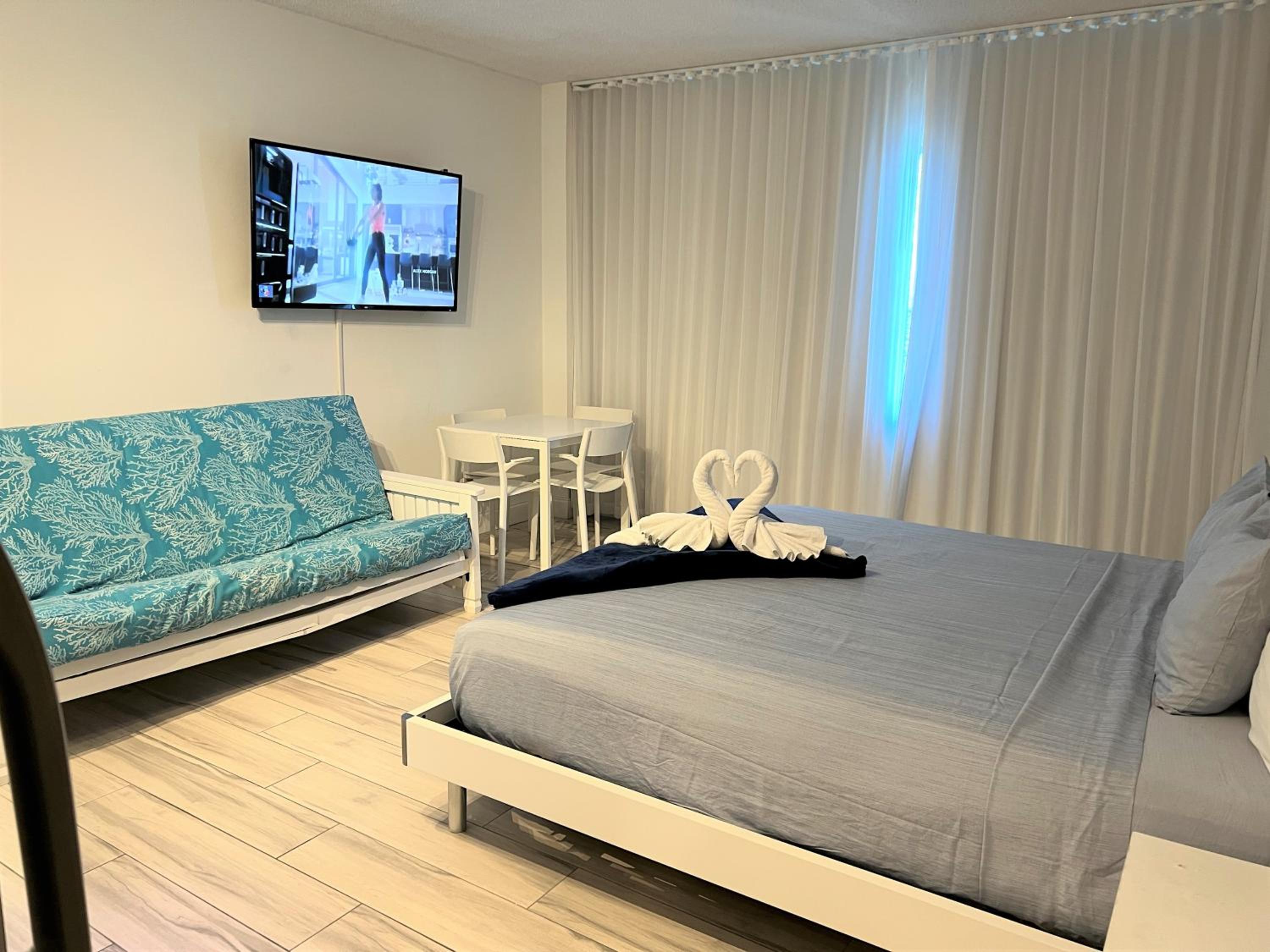 Ocean Front Units at Miami Beach