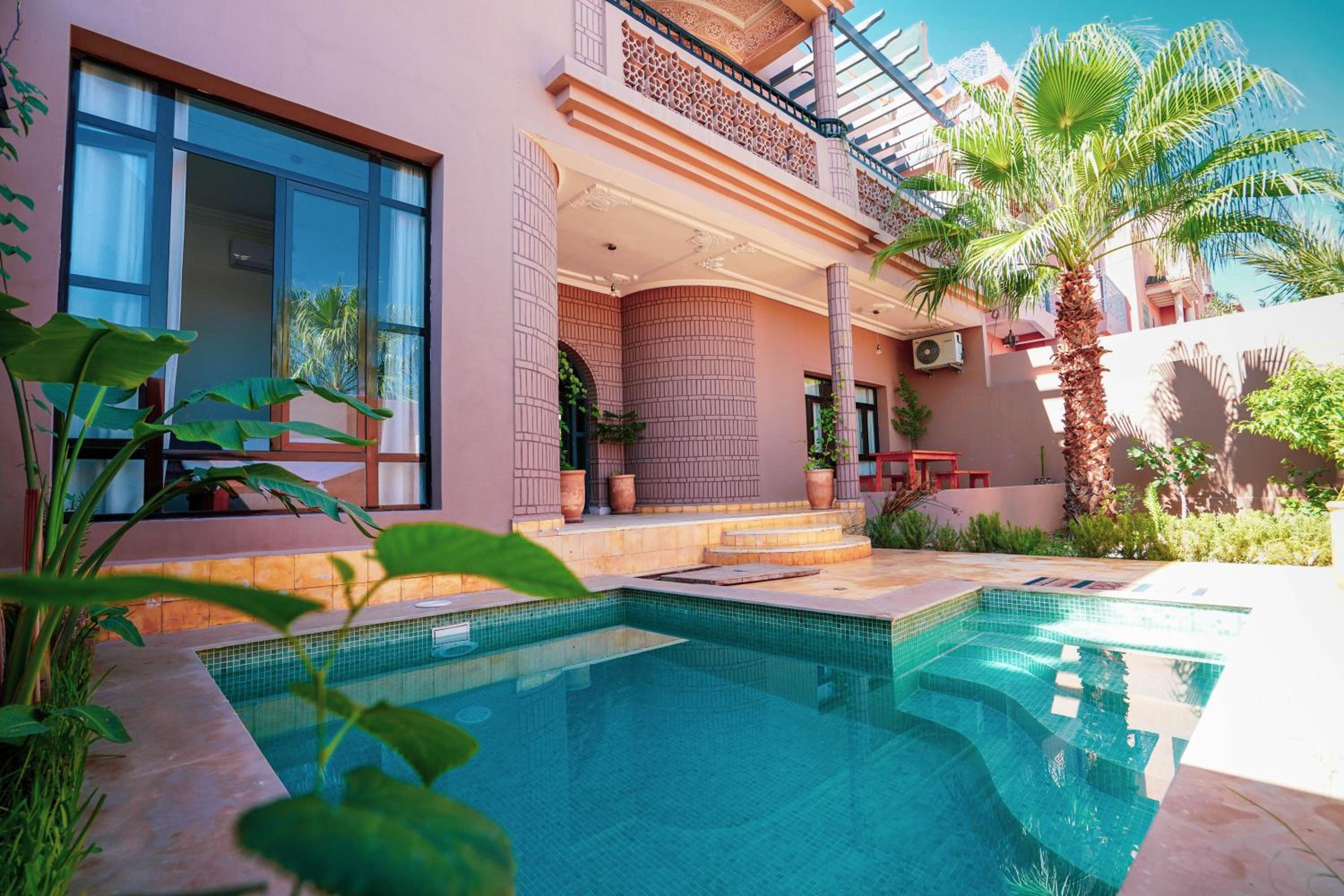 Hotel The Kozyhome - Image 1