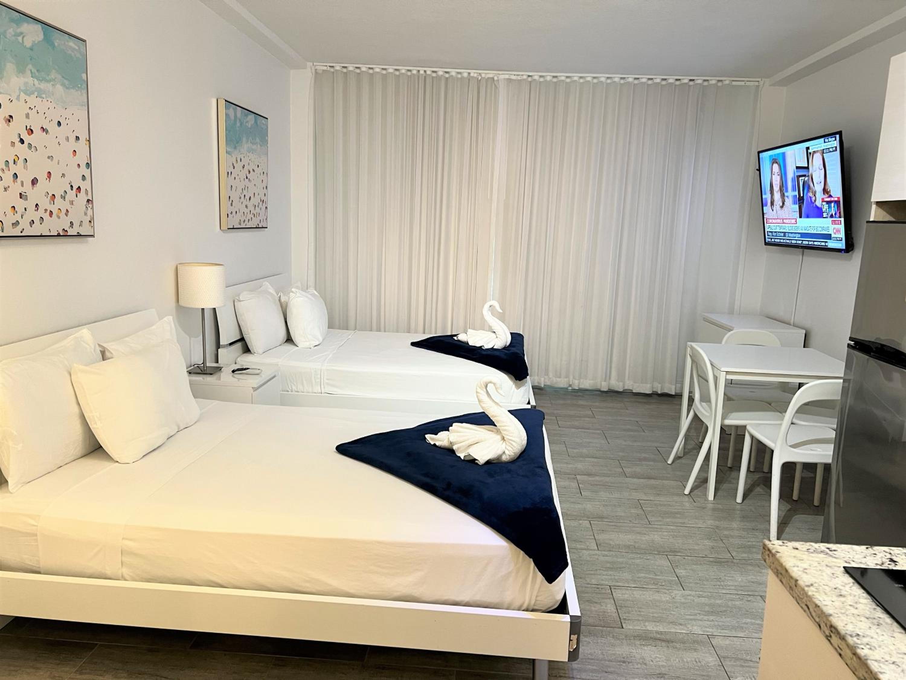 Ocean Front Units at Miami Beach