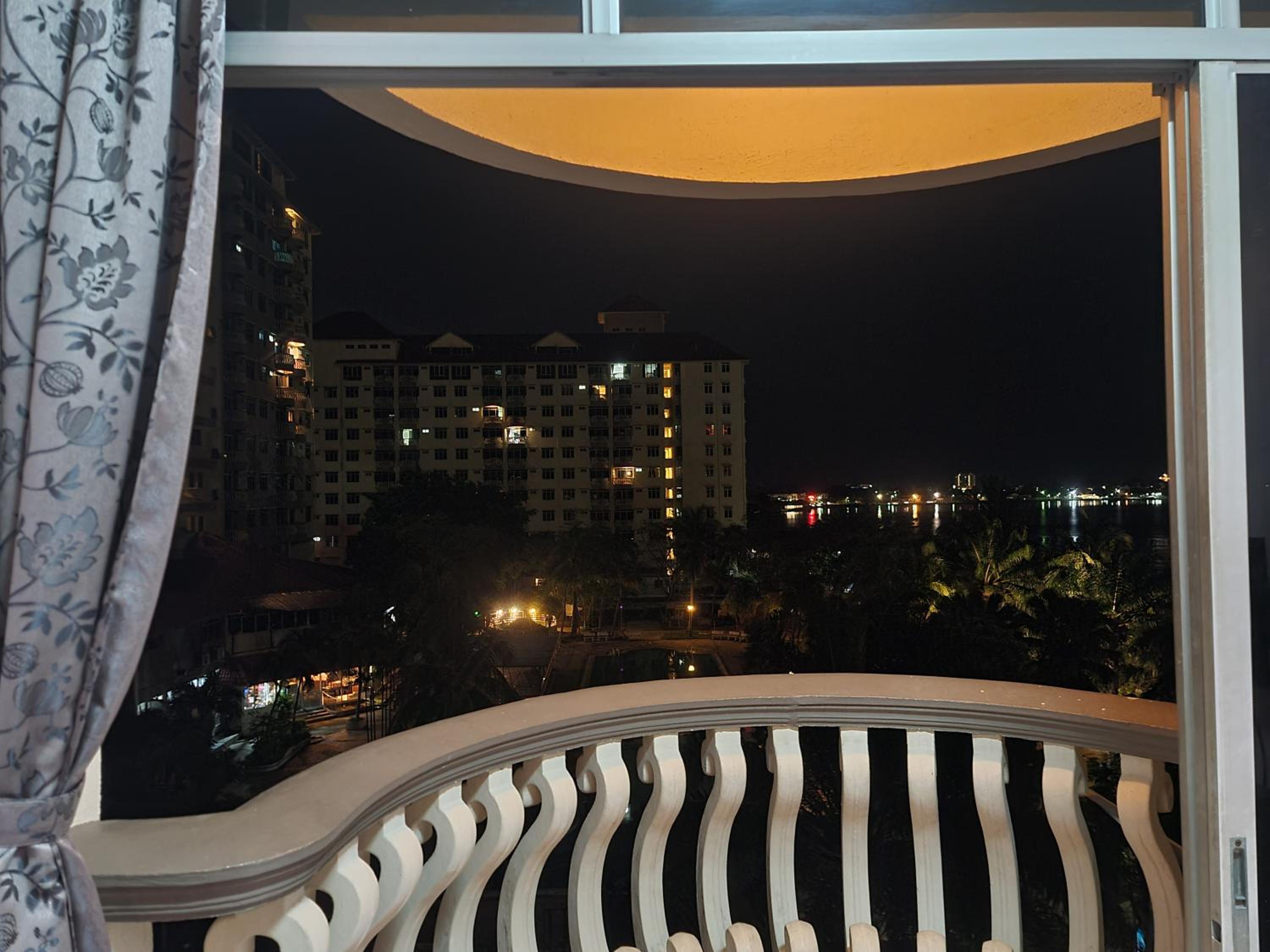 Glory Beach Resort Seaview Private 2BR photo 5