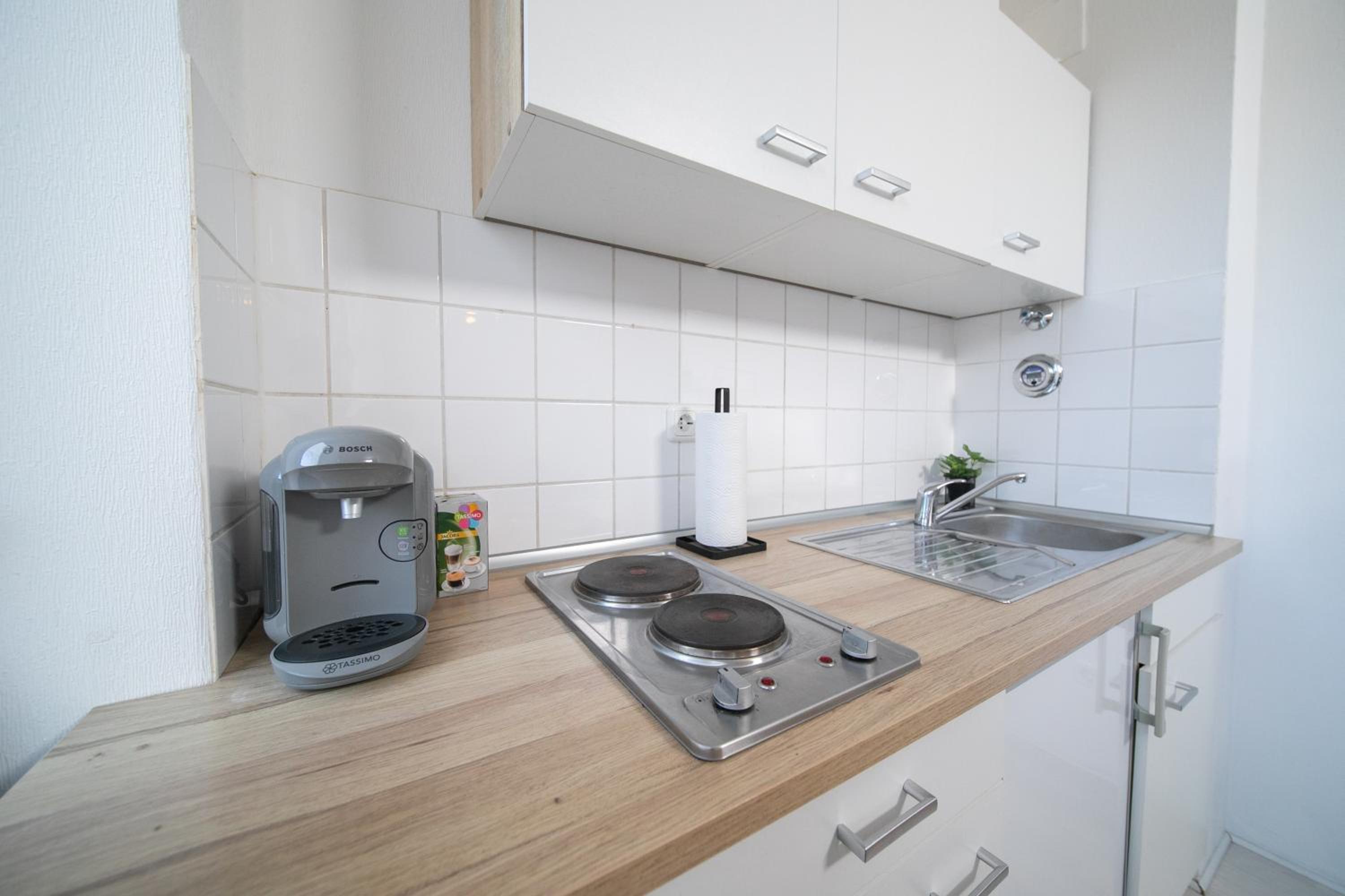 Neuss Vacations - Studio Shiny - Zentral mit Balkon - Messe - Kuche - Property Image 3
