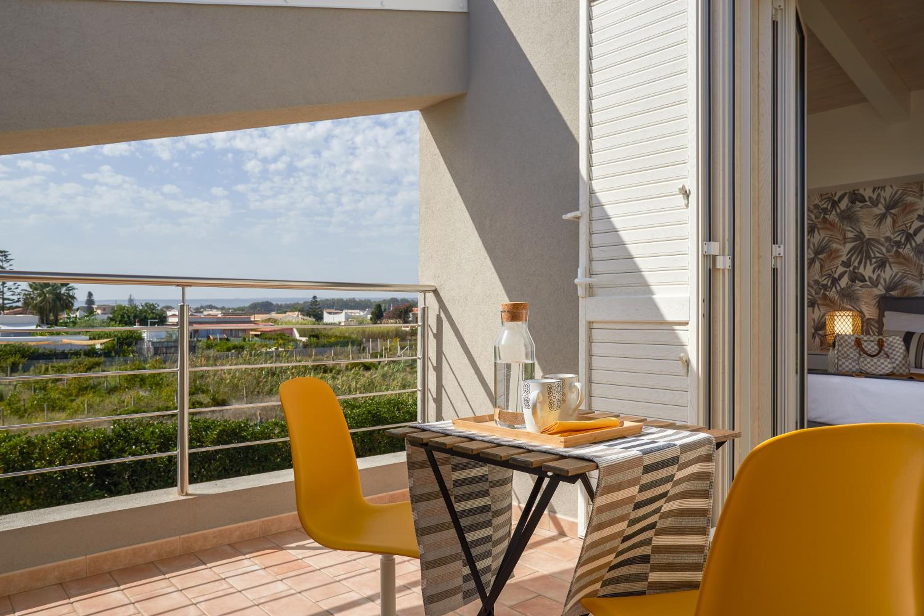 Villa Gemma mare e piscina riscaldata view 5