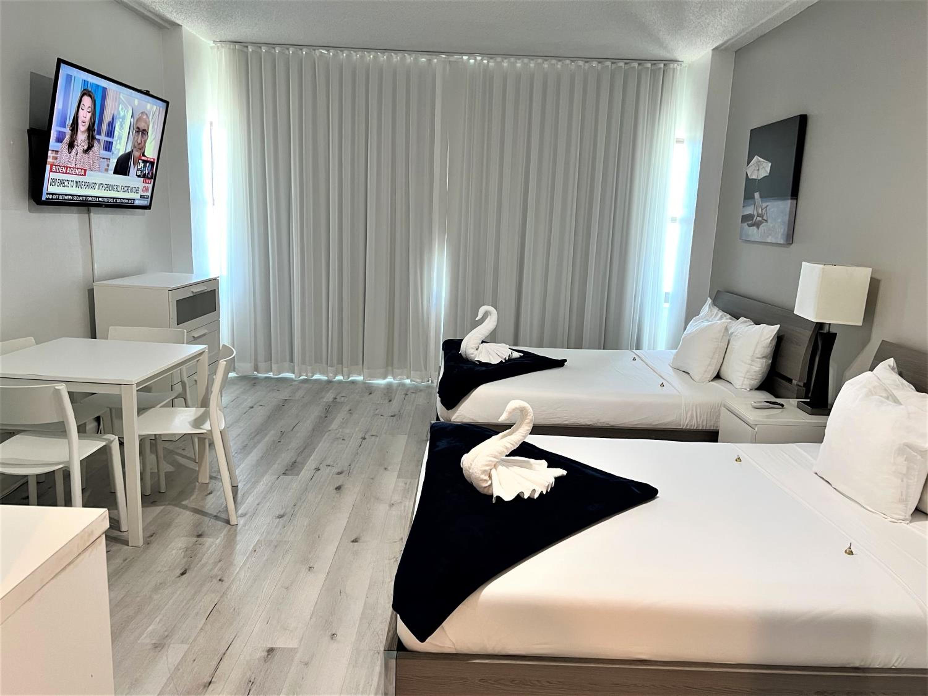 Ocean Front Units at Miami Beach