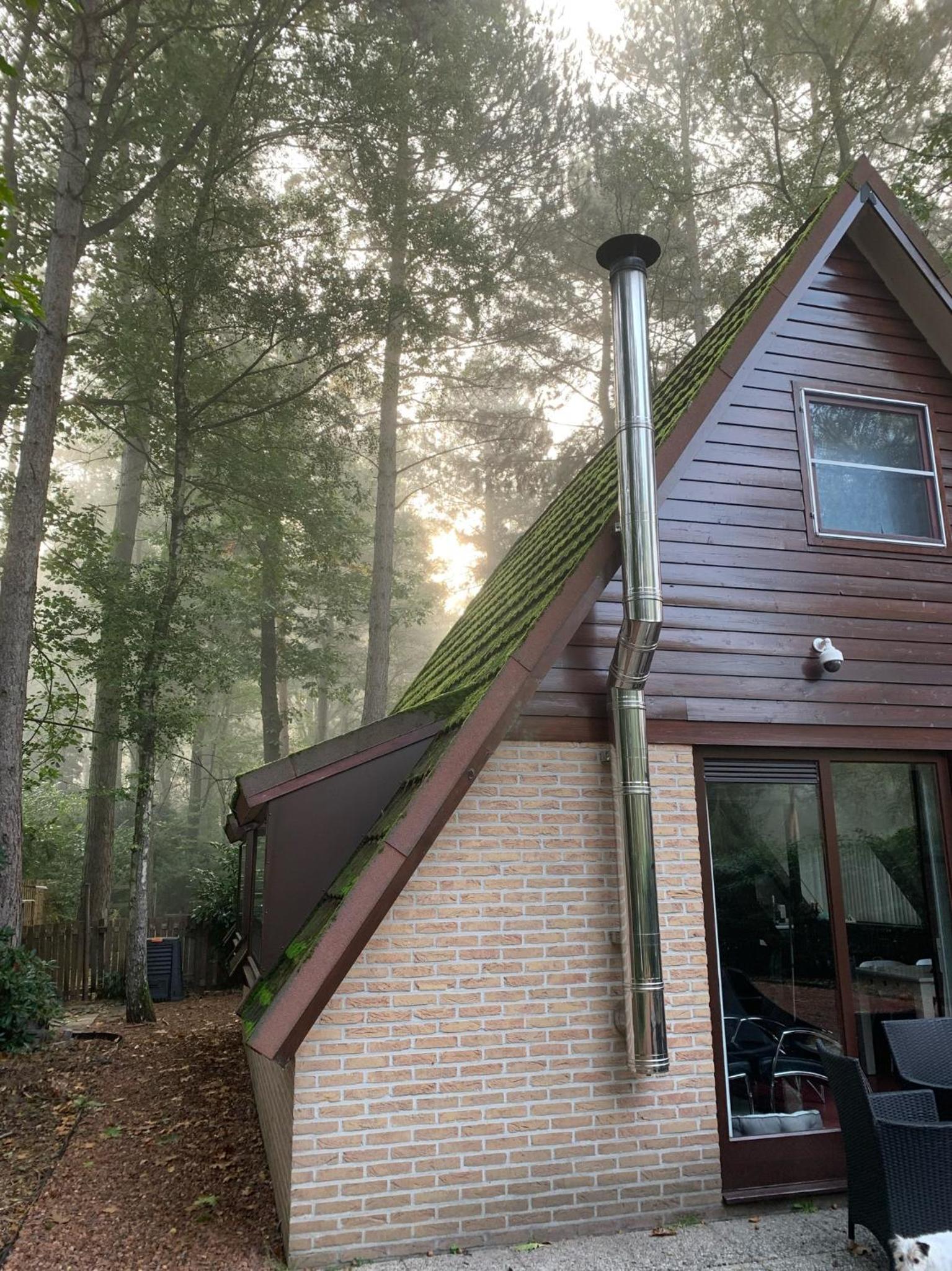 Natuurhuis 'Van De Wereld'