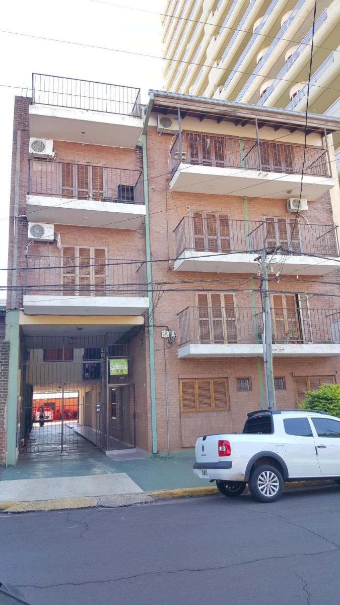 Departamento céntrico en Posadas, garage opcional D5