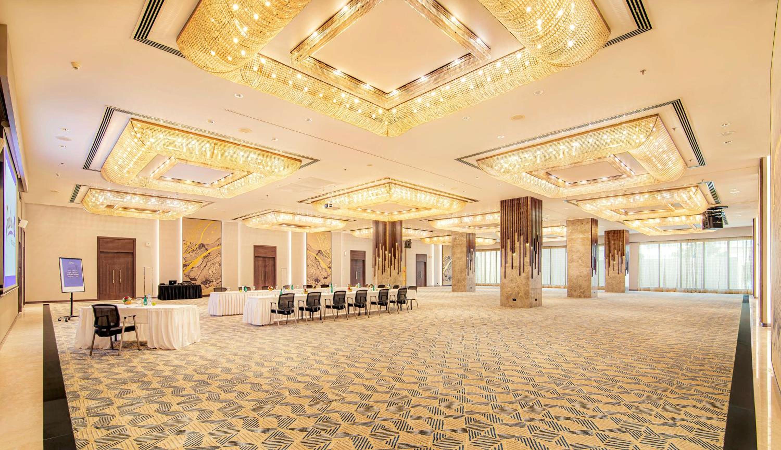 Radisson Blu Hotel & Resort, Abu Dhabi Corniche