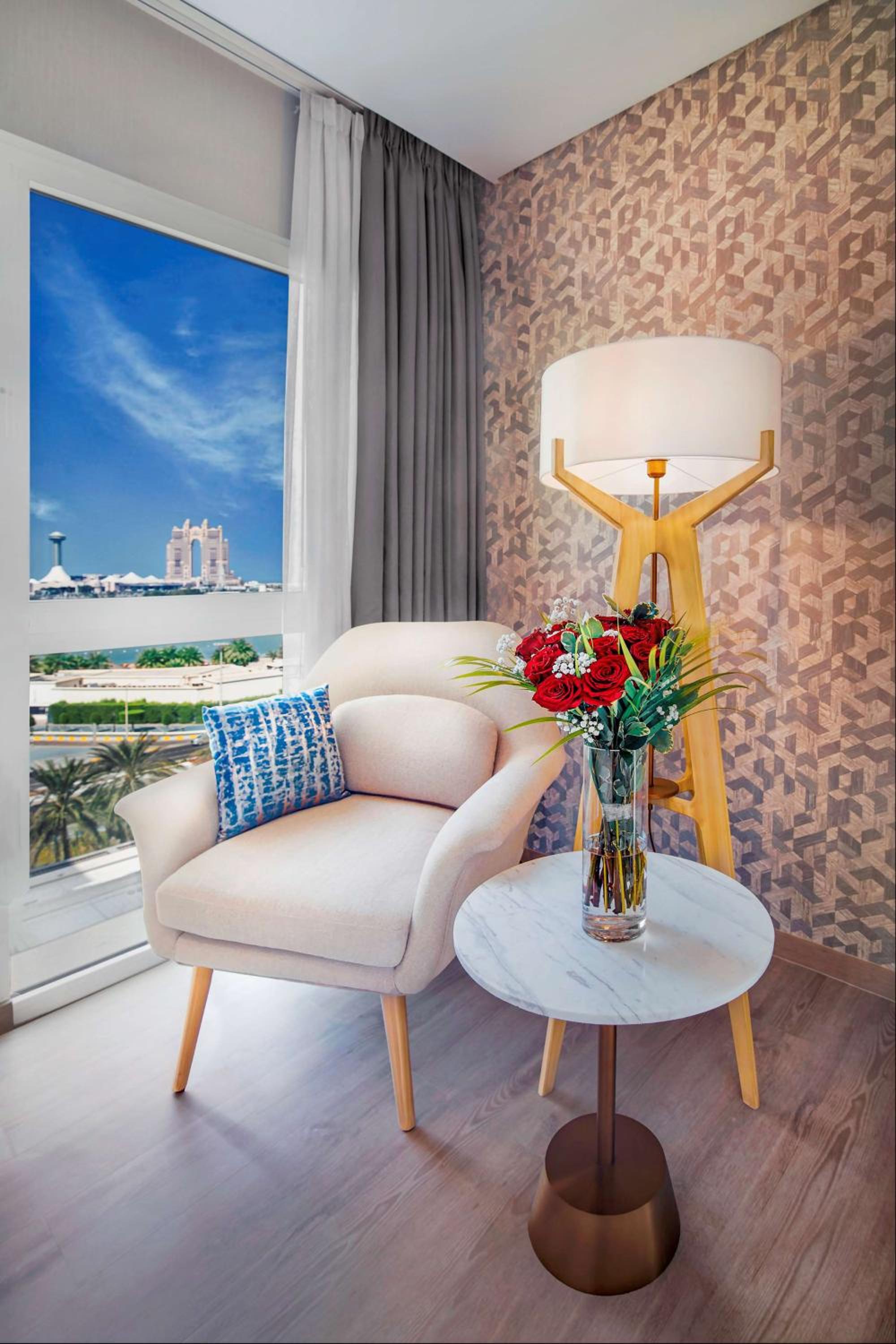 Radisson Blu Hotel & Resort, Abu Dhabi Corniche