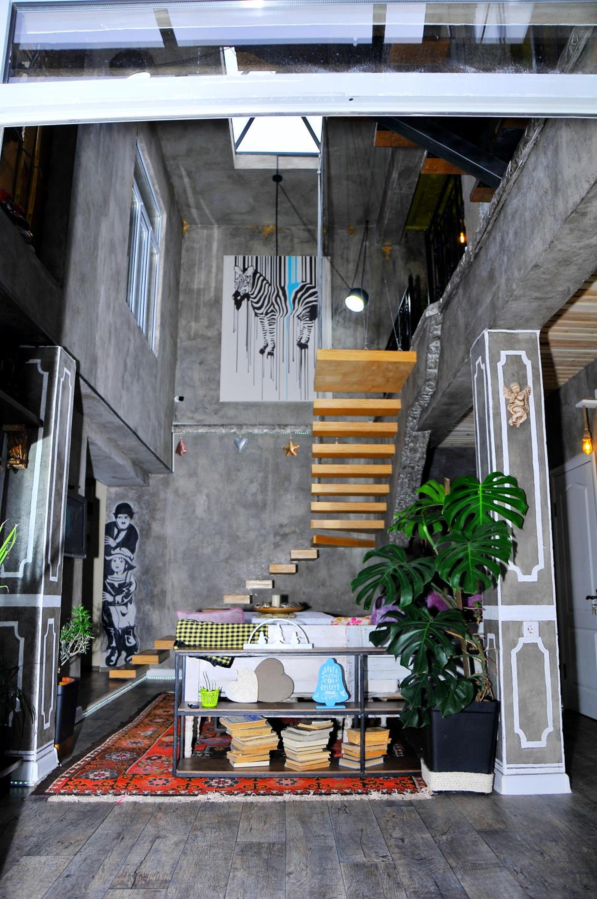 Sweet Home Art Boutique