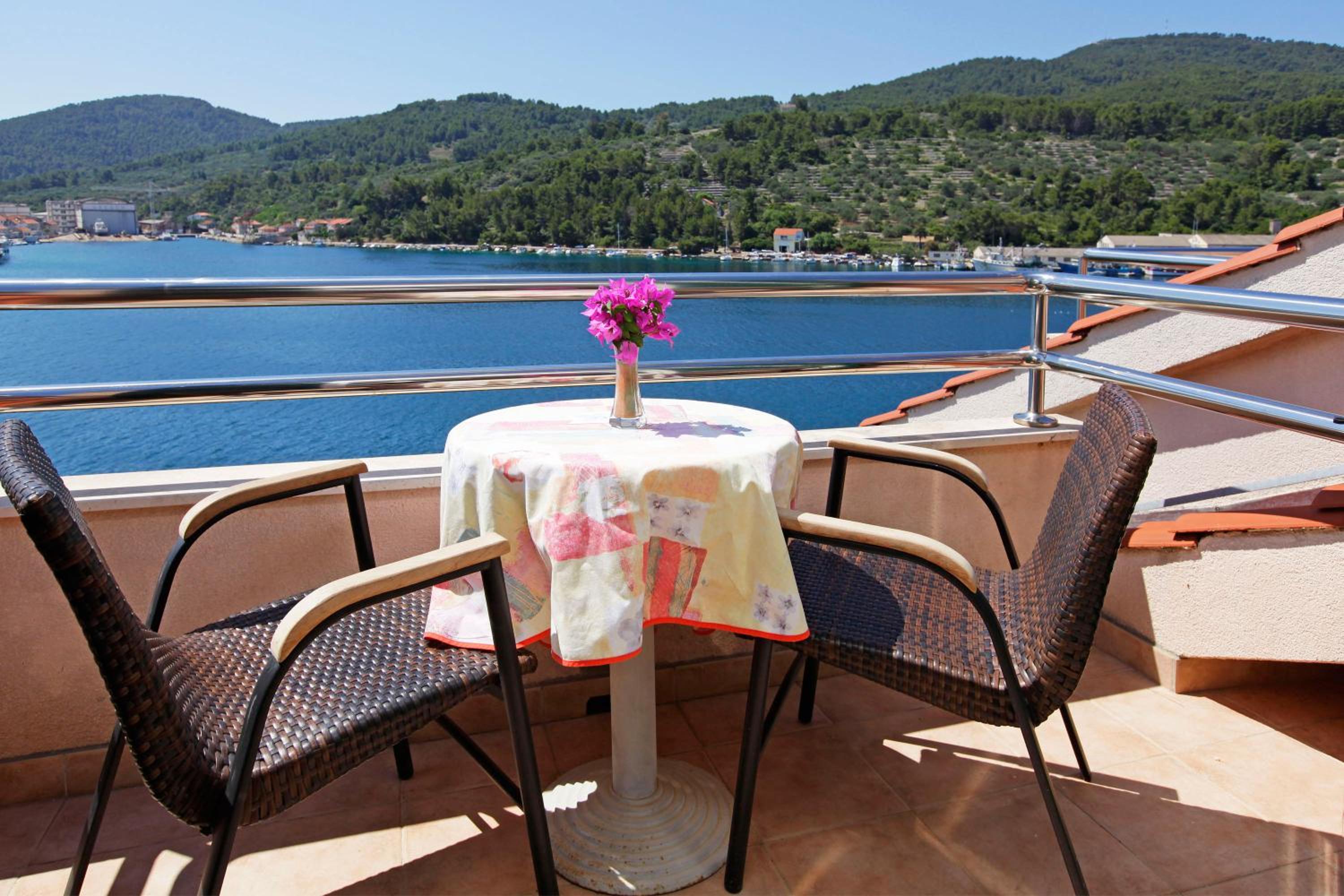 Apartments Vala