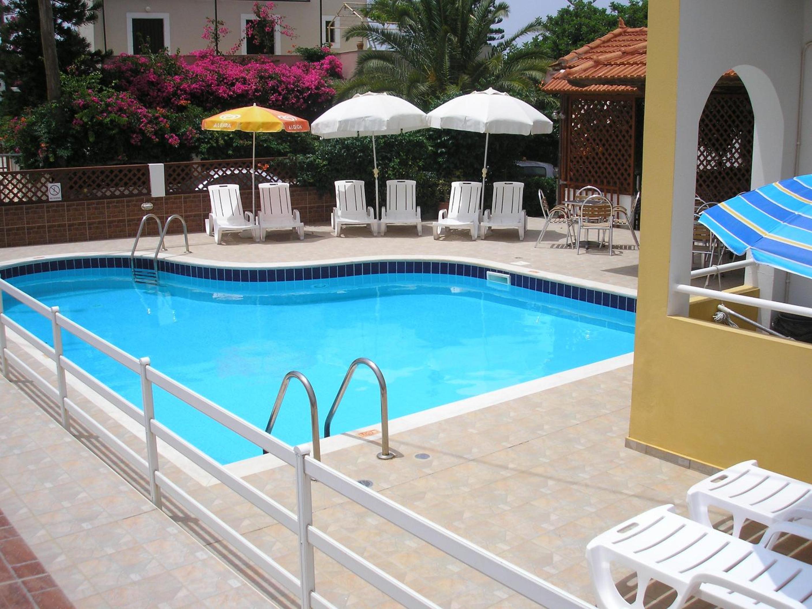Dimitra Apartments