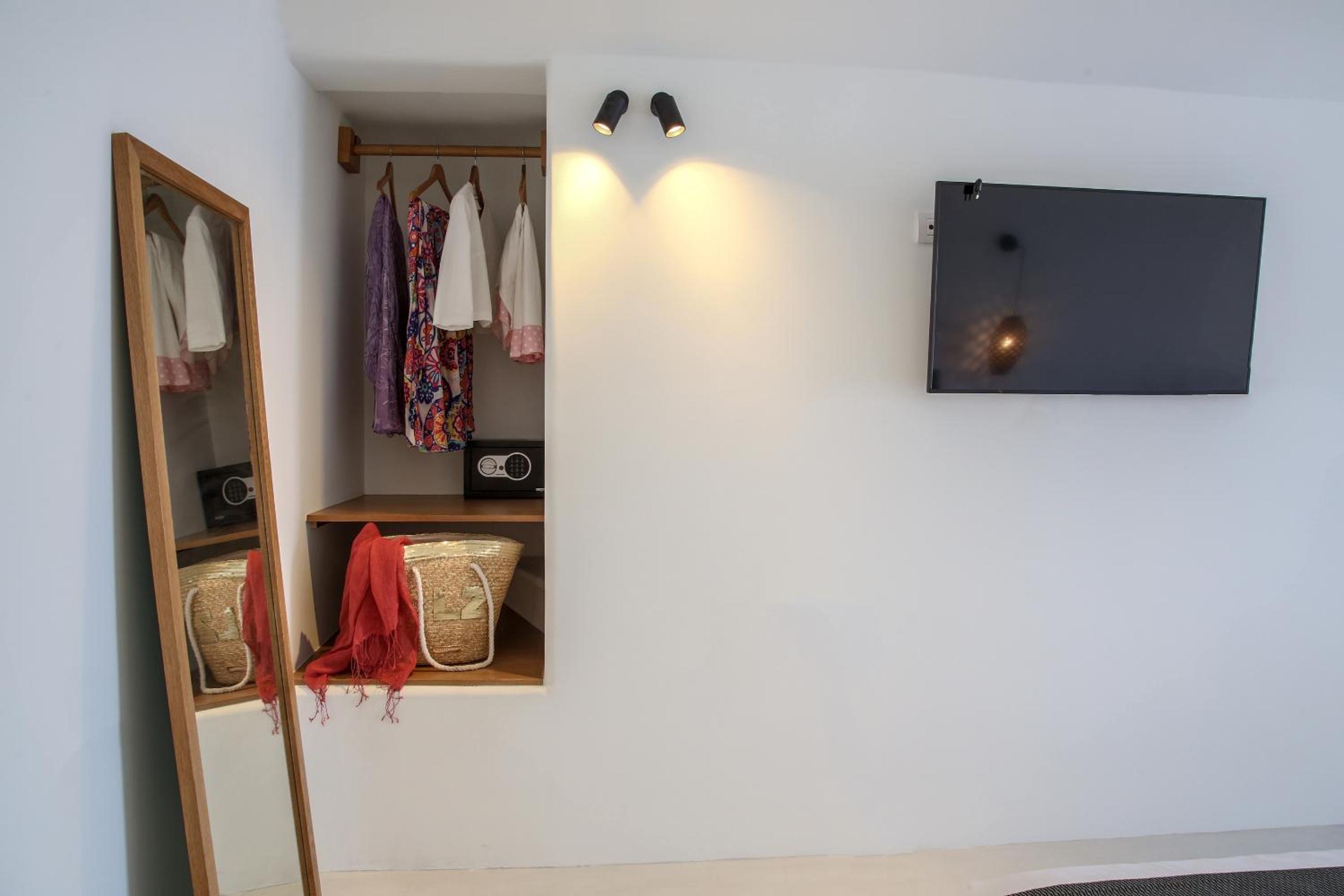 SunSea Living Suites