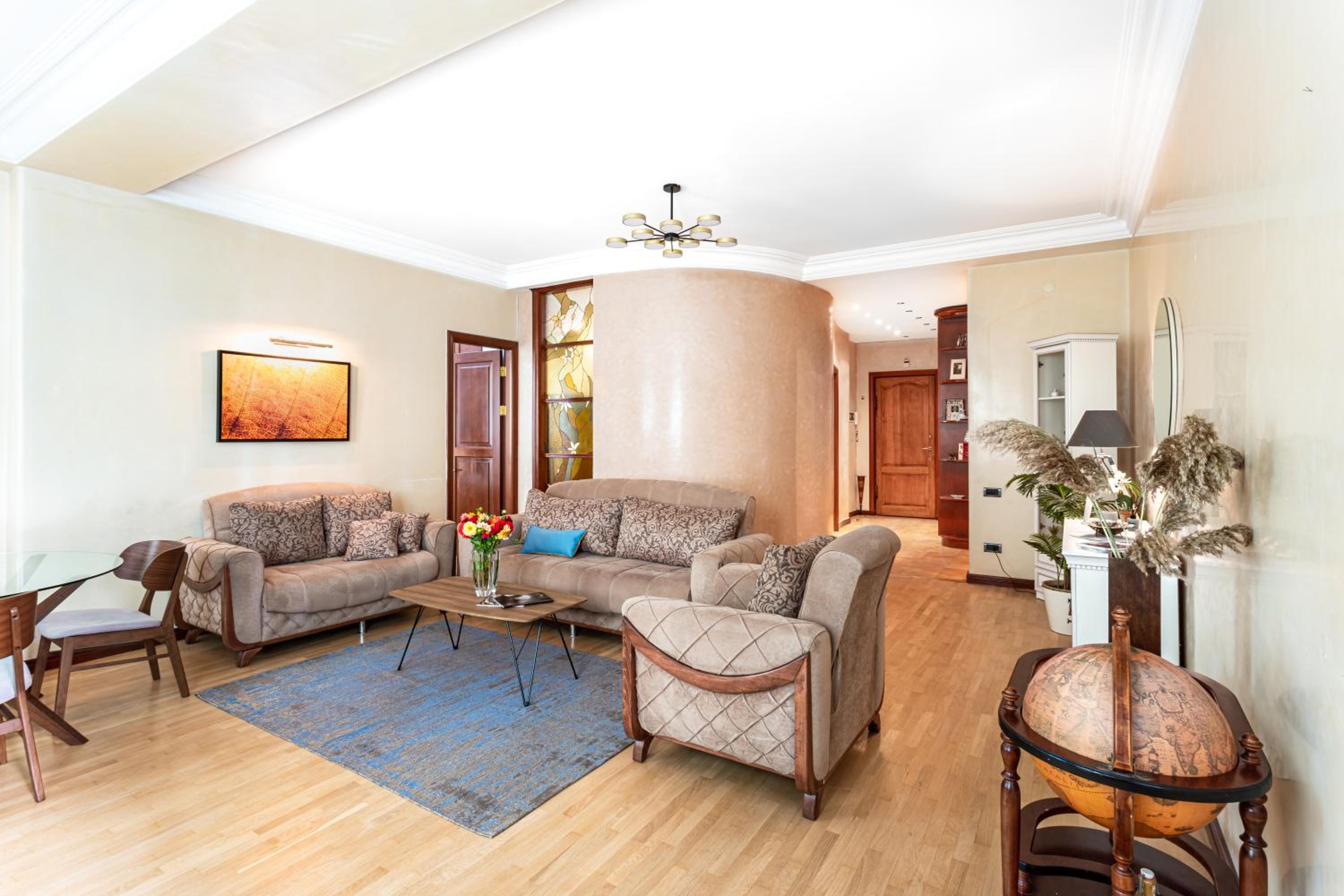 hotelise I Trafalgar Apartment