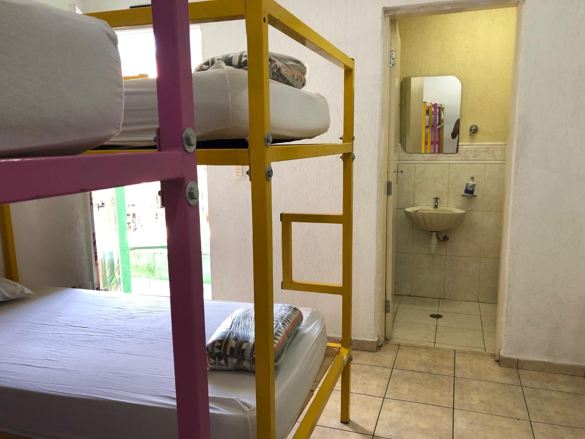Zen Garden Hostel Mirandópolis