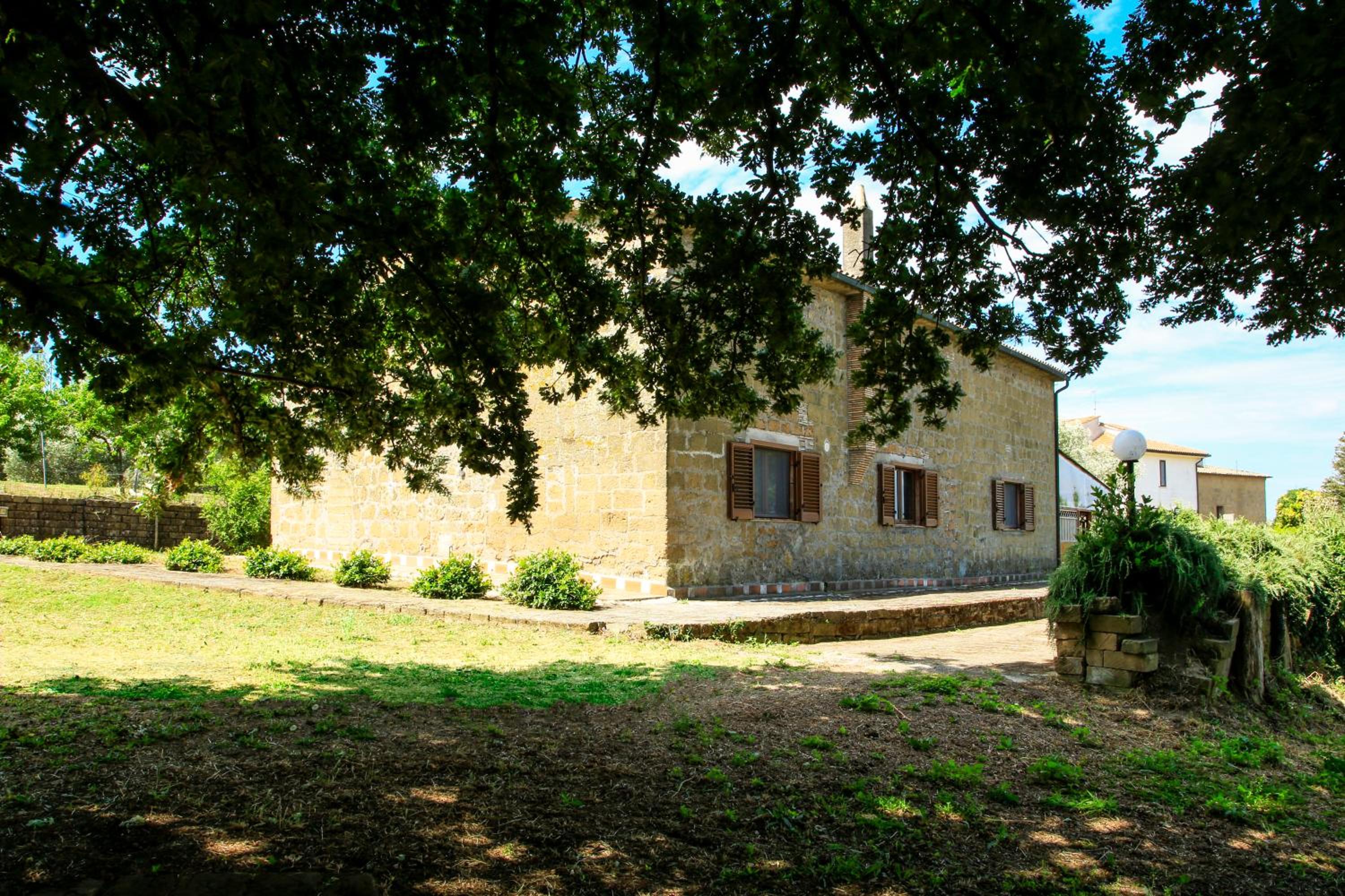 Photo 49
