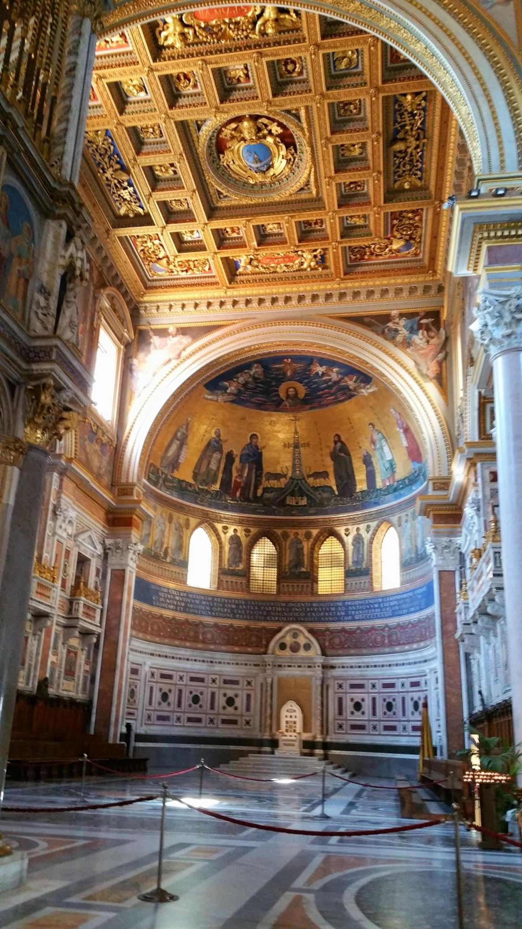 Large and bright apartment amazing view Basilica San Giovanni in Laterano