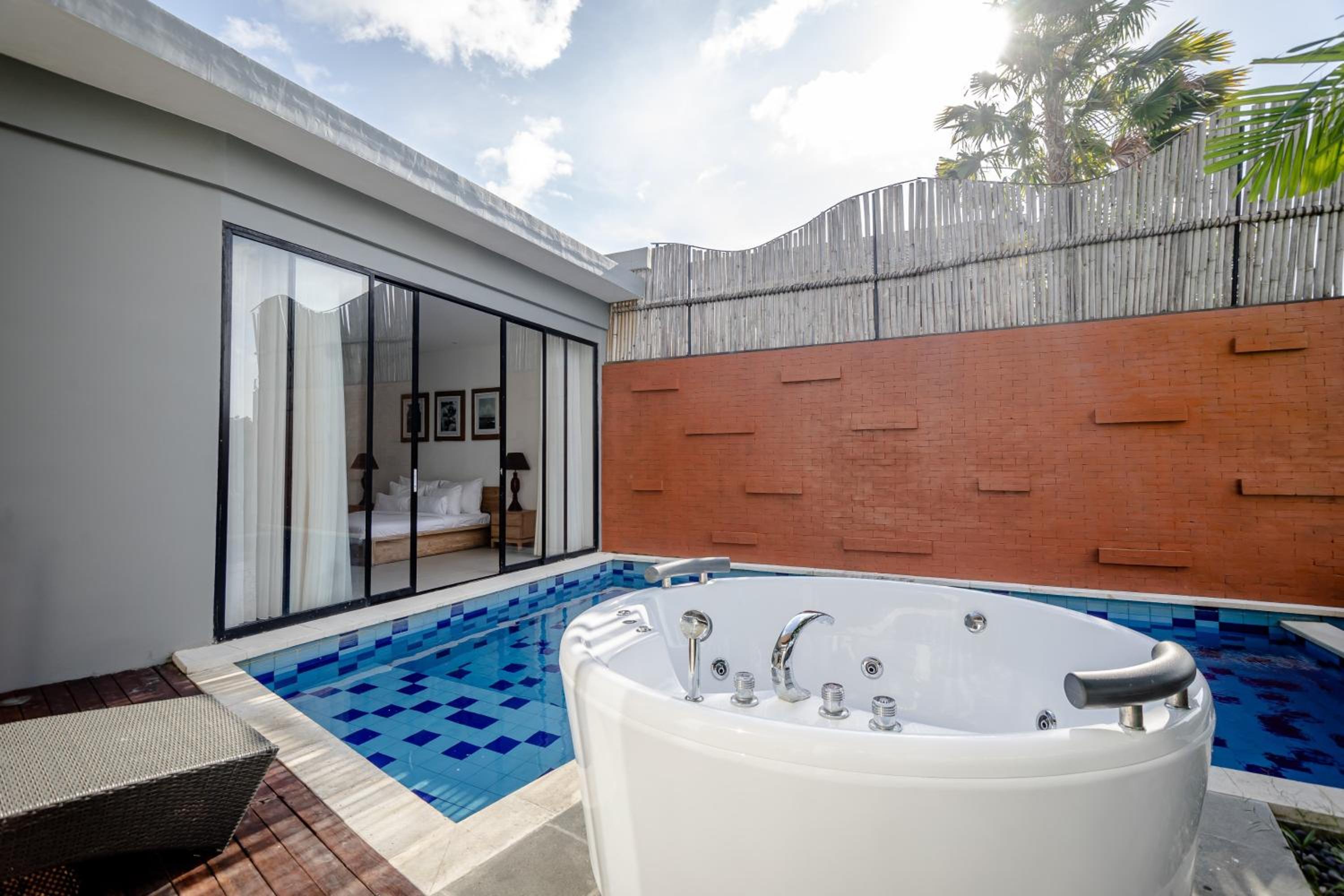 Gioheven Villa view 4