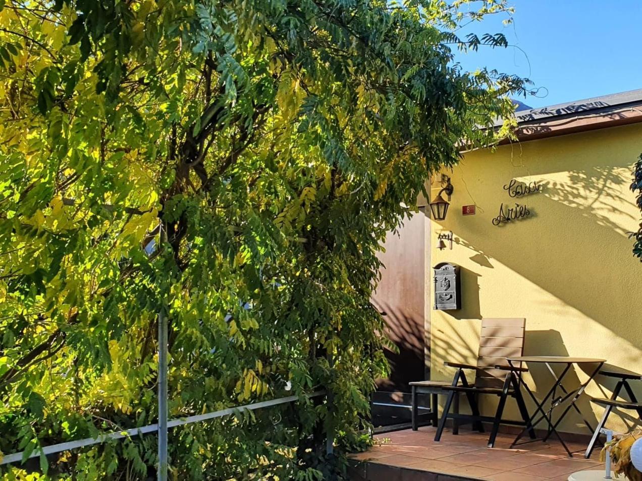 Casa Aries & Studio Aurora - mit Pool, in Cavigliano nur 8 km von Ascona und Locarno entfernt