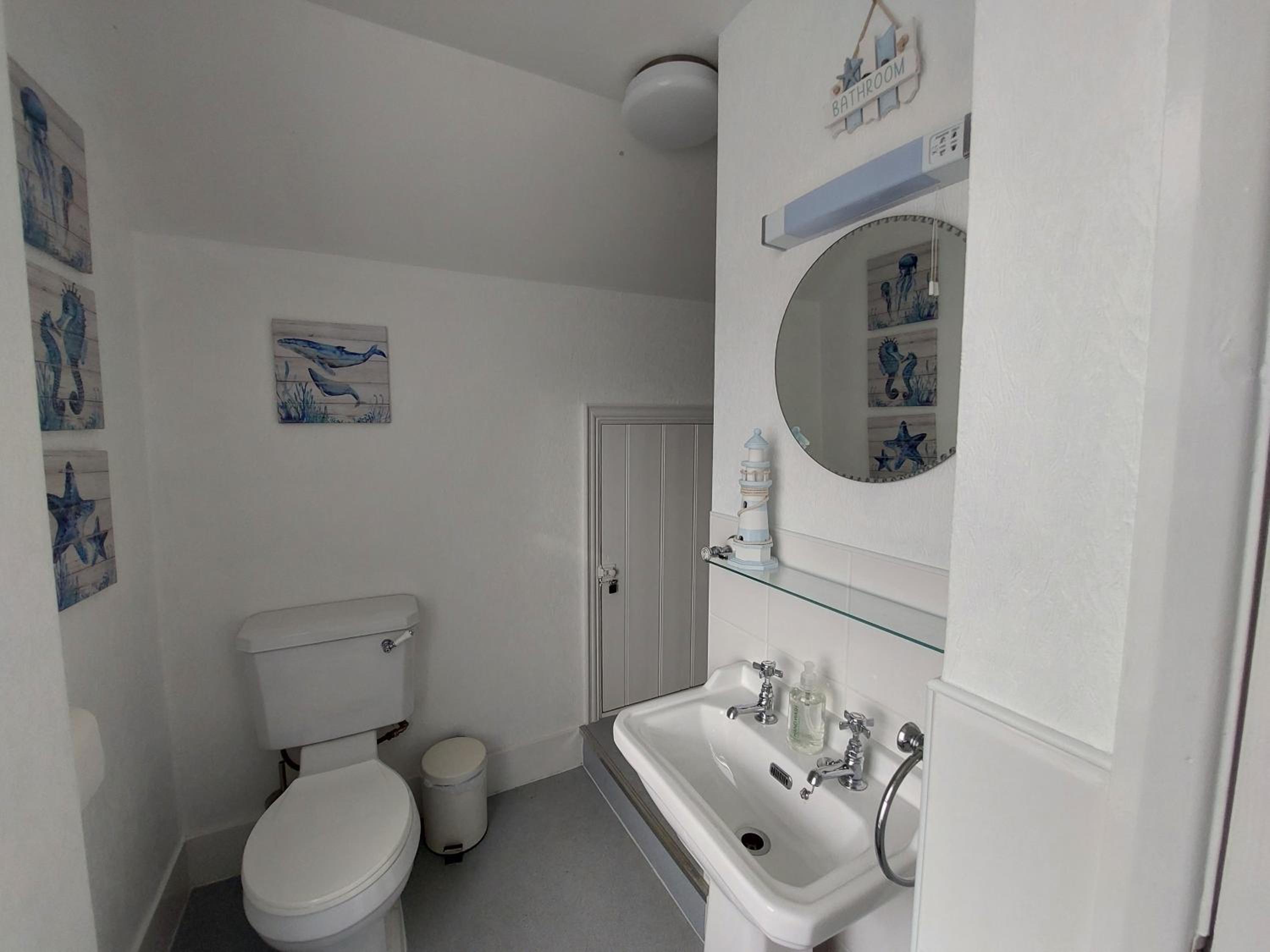 Lynton Vacations - The Denes - Property Image 13