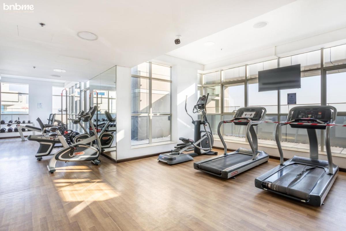 bnbmehomes - Great Value Spacious Apartment w Moden Furniture - 103