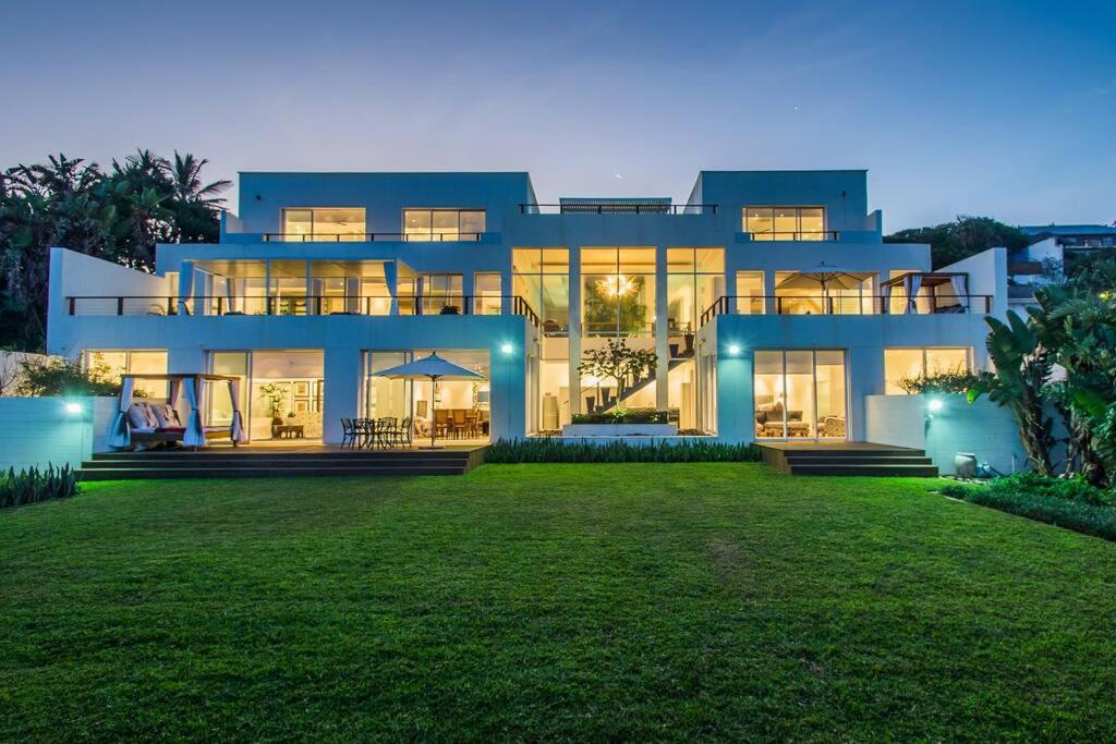 Dolphin Coast YOLO Spaces - The White House Boutique Villa