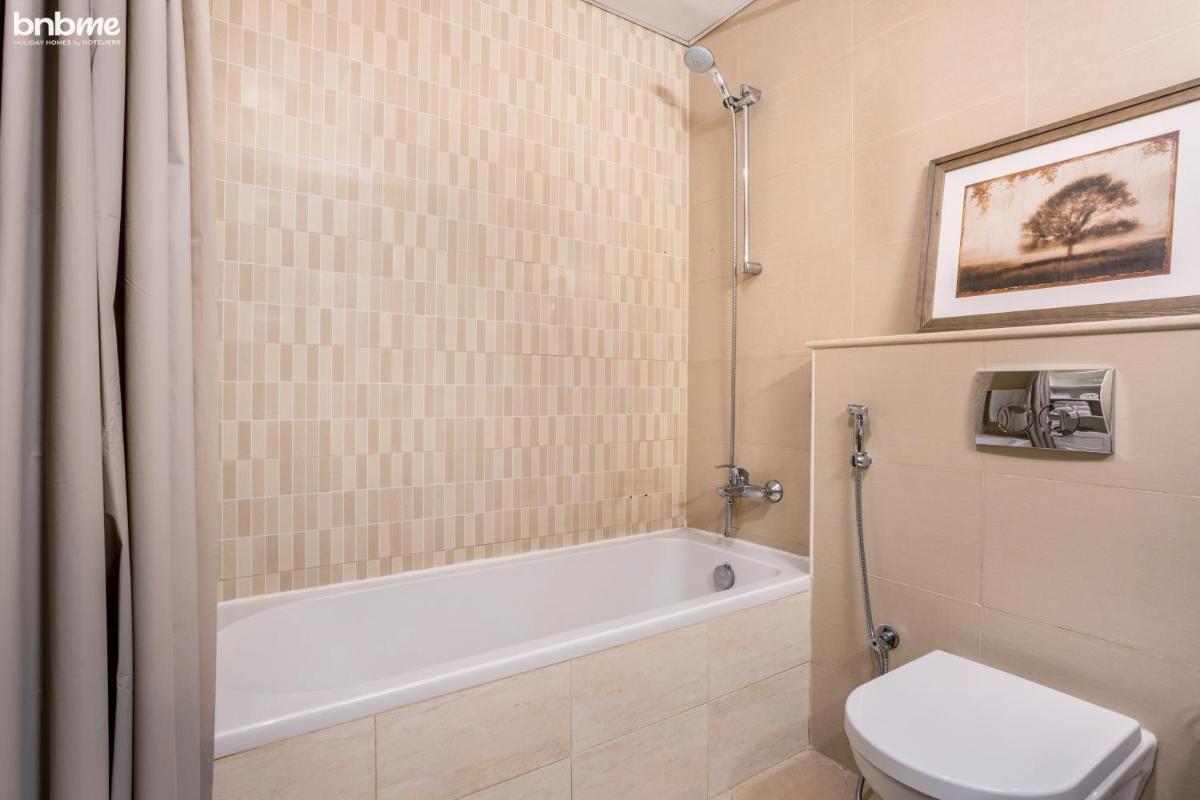 bnbmehomes - Great Value Spacious Apartment w Moden Furniture - 103