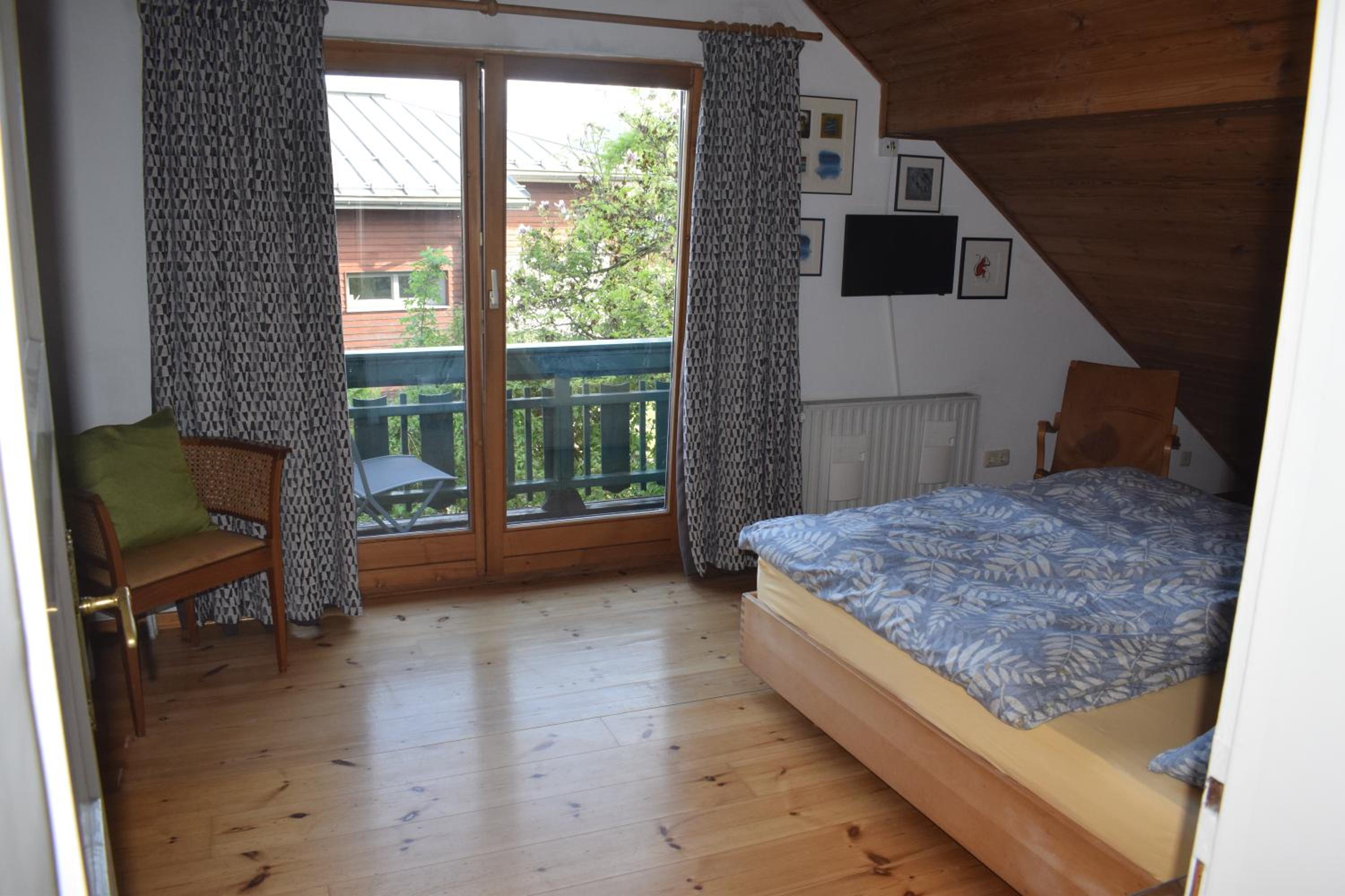 Haus mit Sauna und privatem Badeteich in Anif bei Salzburg