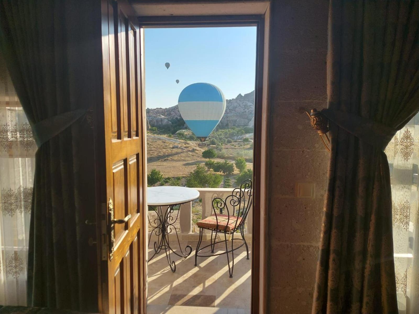 Underground Cave Suites Hotel - Image 125