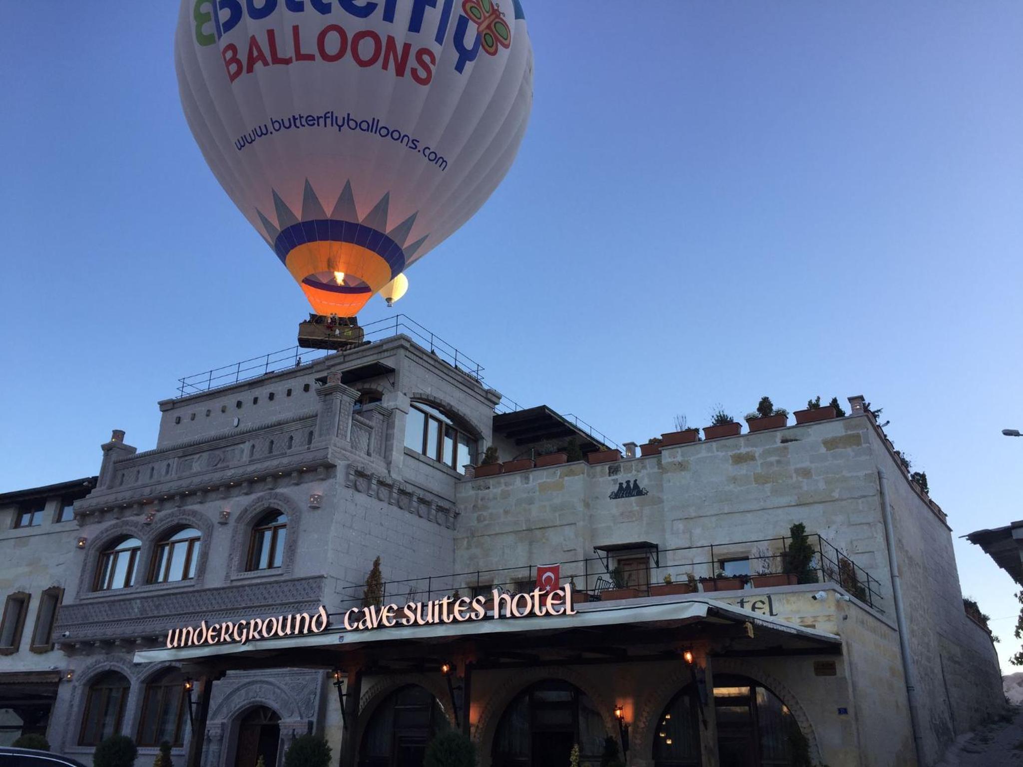 Underground Cave Suites Hotel - Image 122