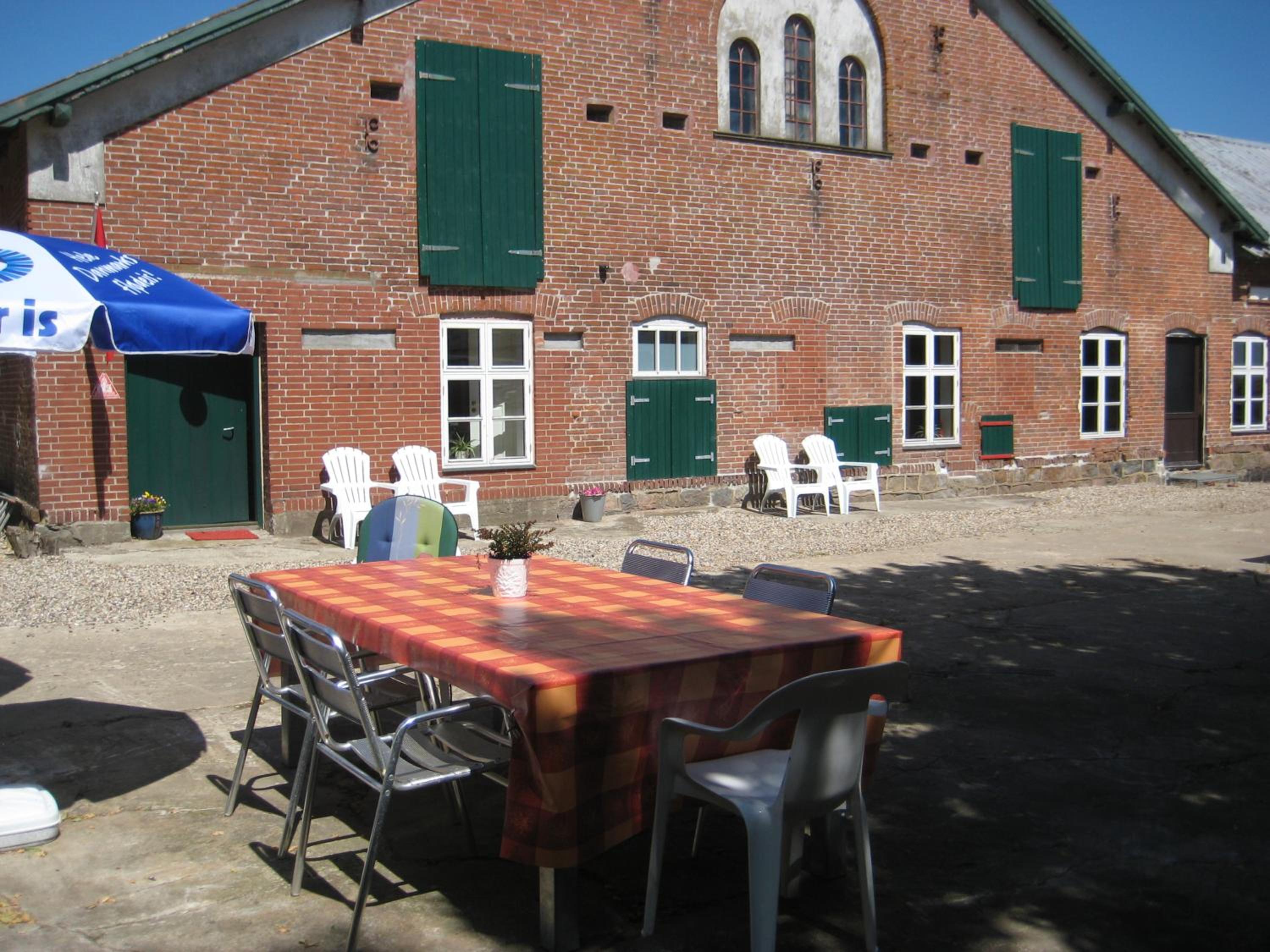 Photo 16