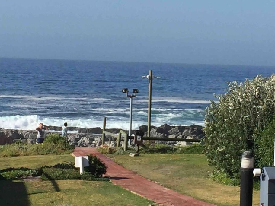 61 hbc, Hermanus, photo 4 of 14