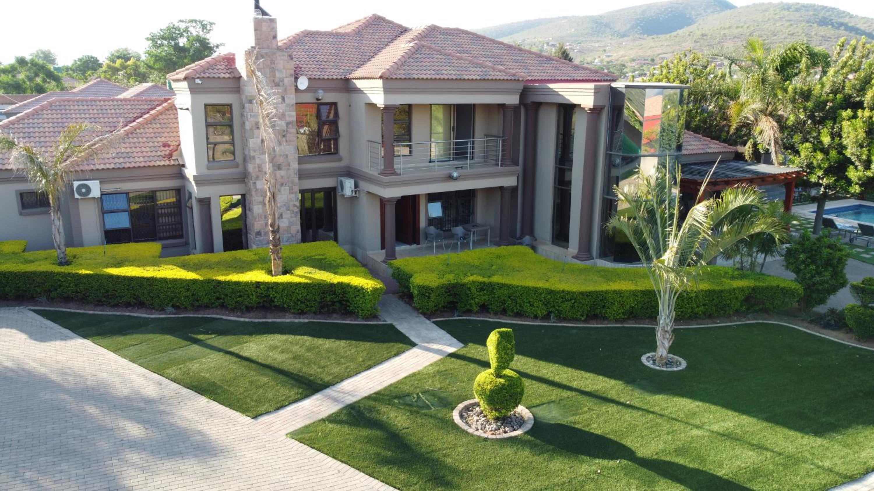 Honolulu Lifestyle Guest Lodge