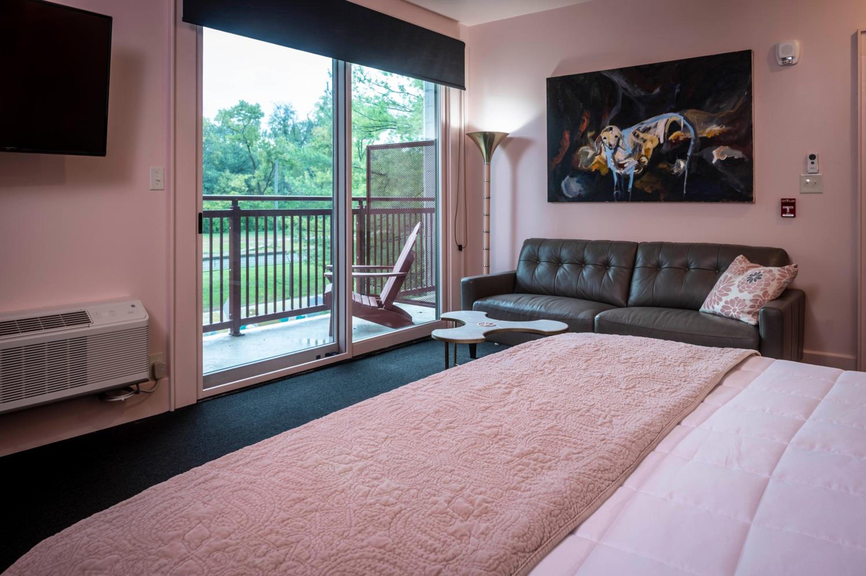 Hotel Broad Ripple