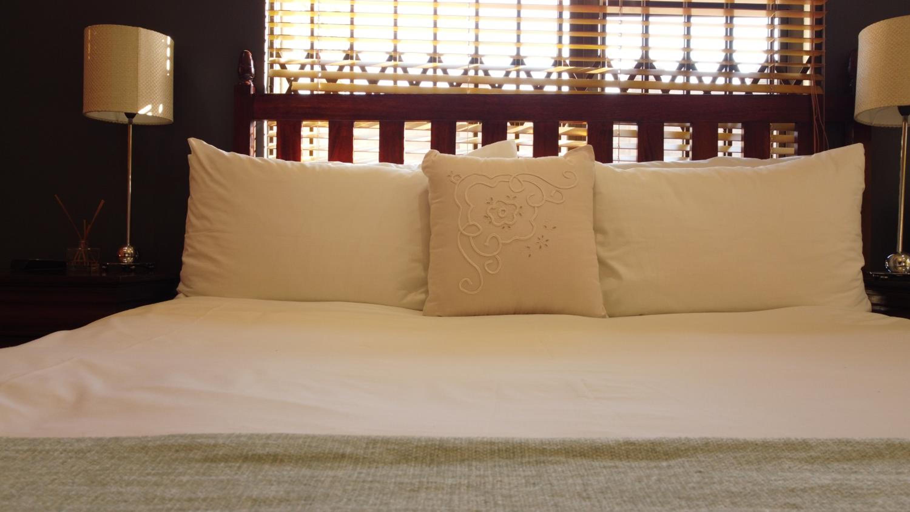 Honolulu Lifestyle Guest Lodge