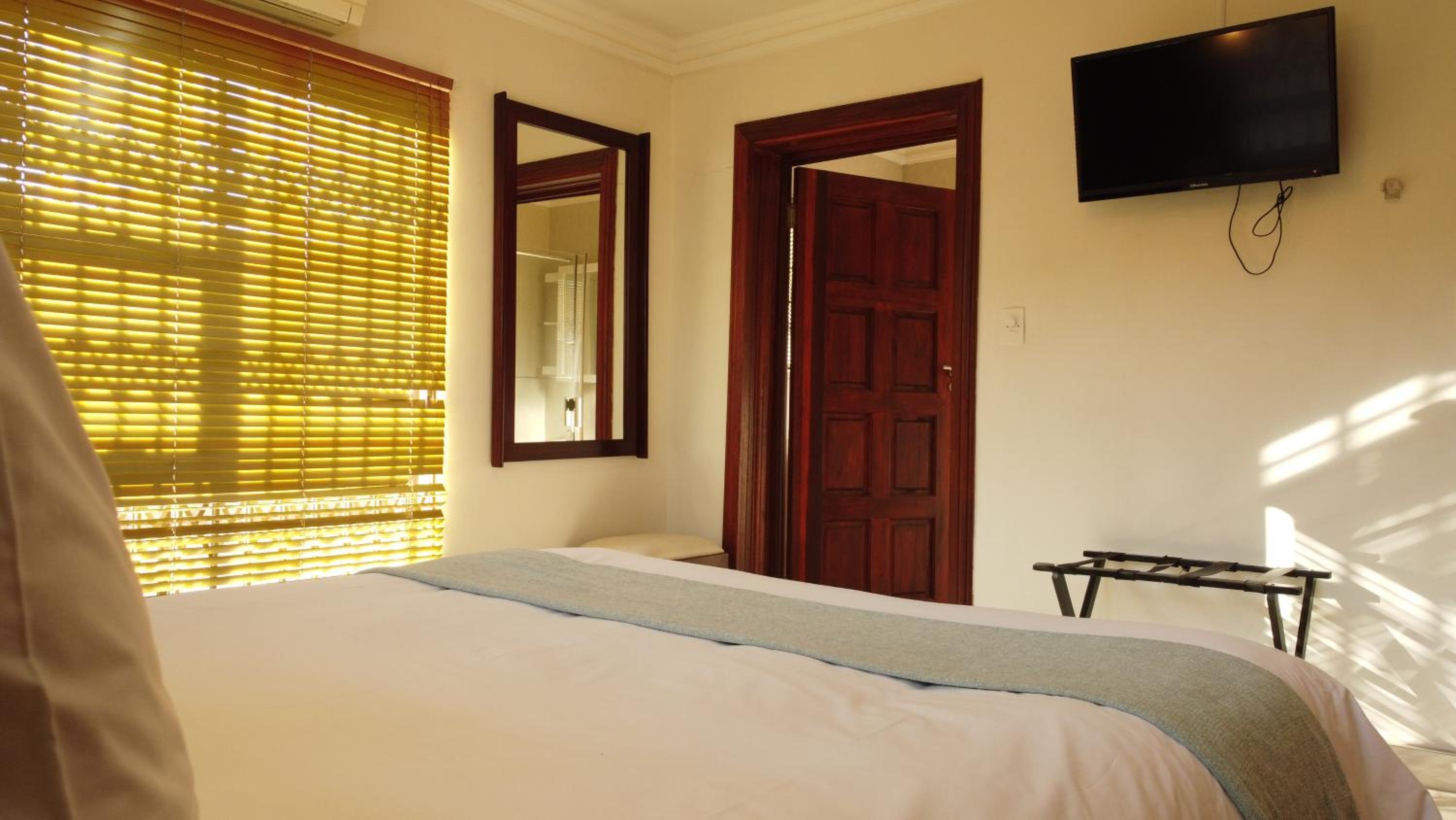 Honolulu Lifestyle Guest Lodge