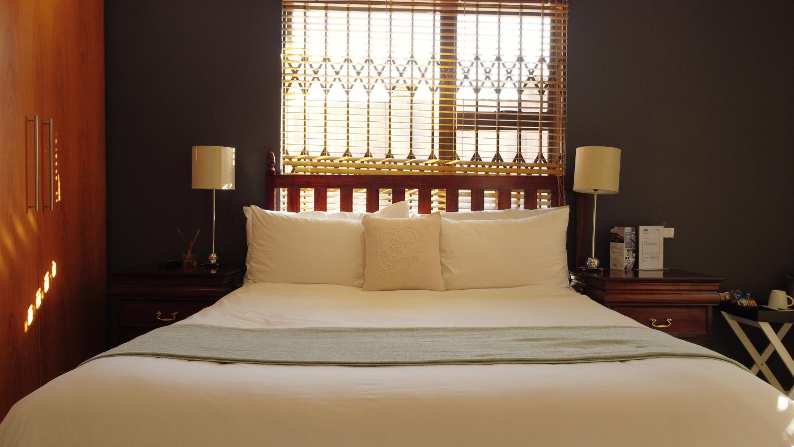 Honolulu Lifestyle Guest Lodge