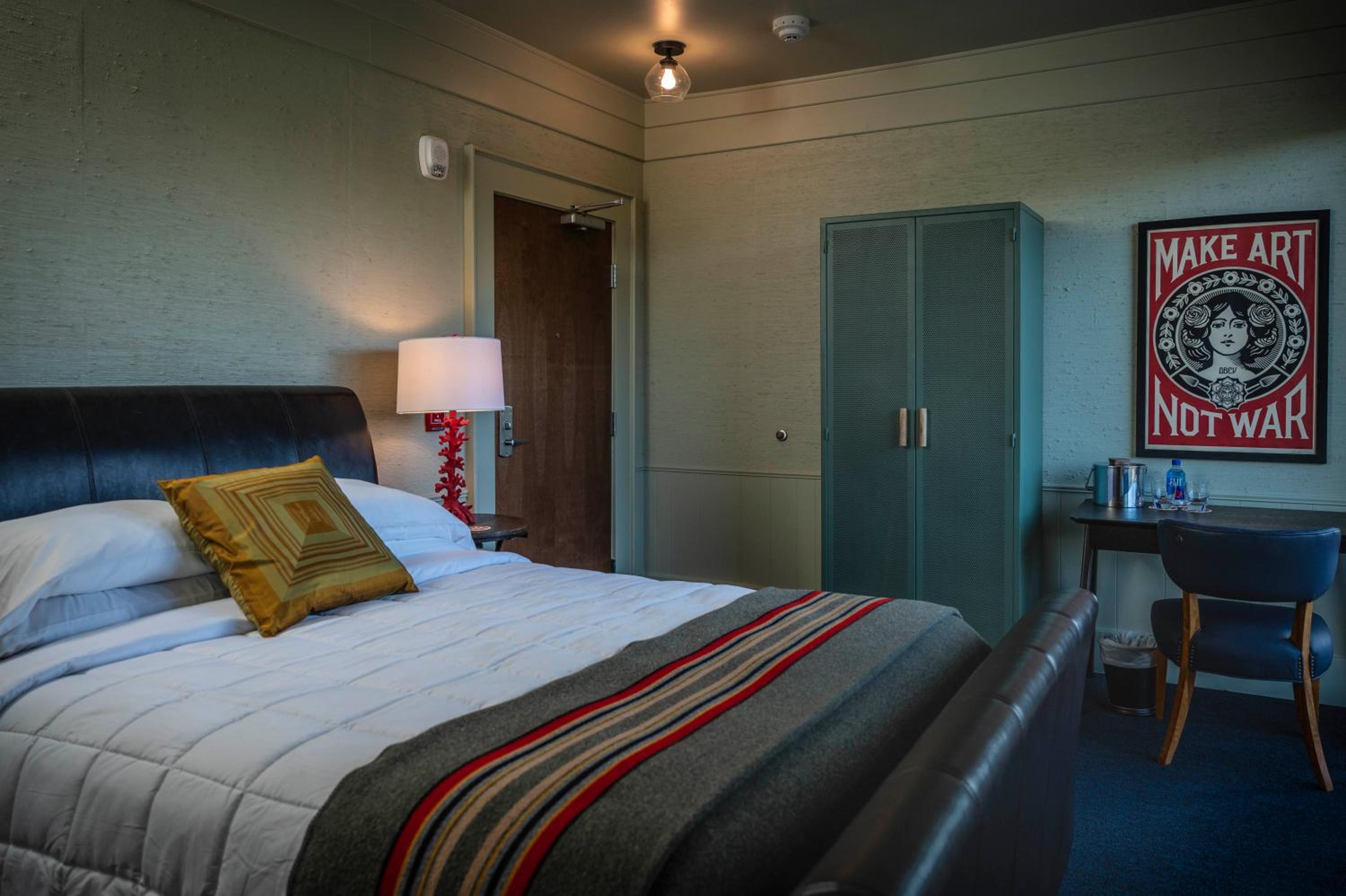 Hotel Broad Ripple