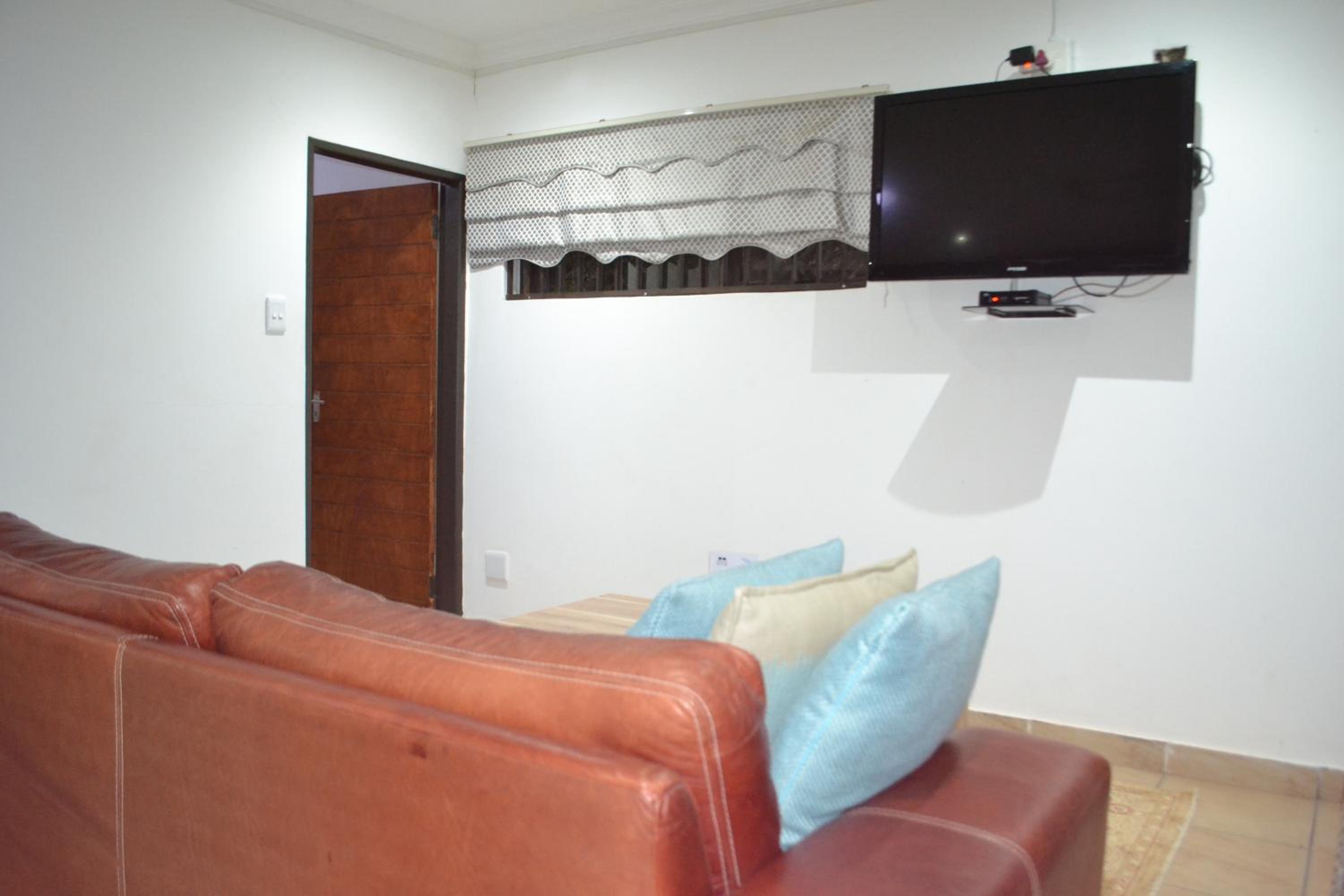 Honolulu Lifestyle Guest Lodge