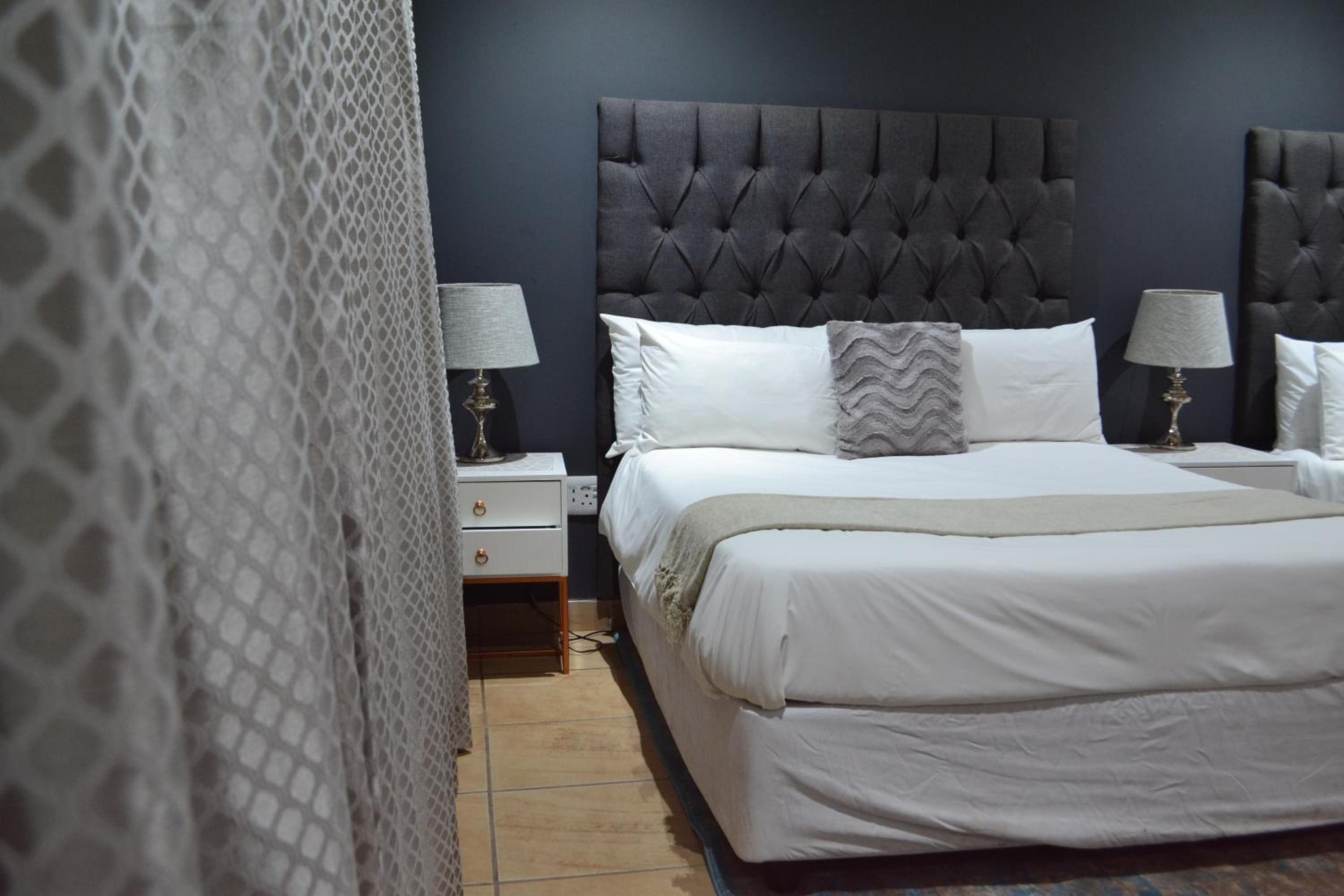 Honolulu Lifestyle Guest Lodge