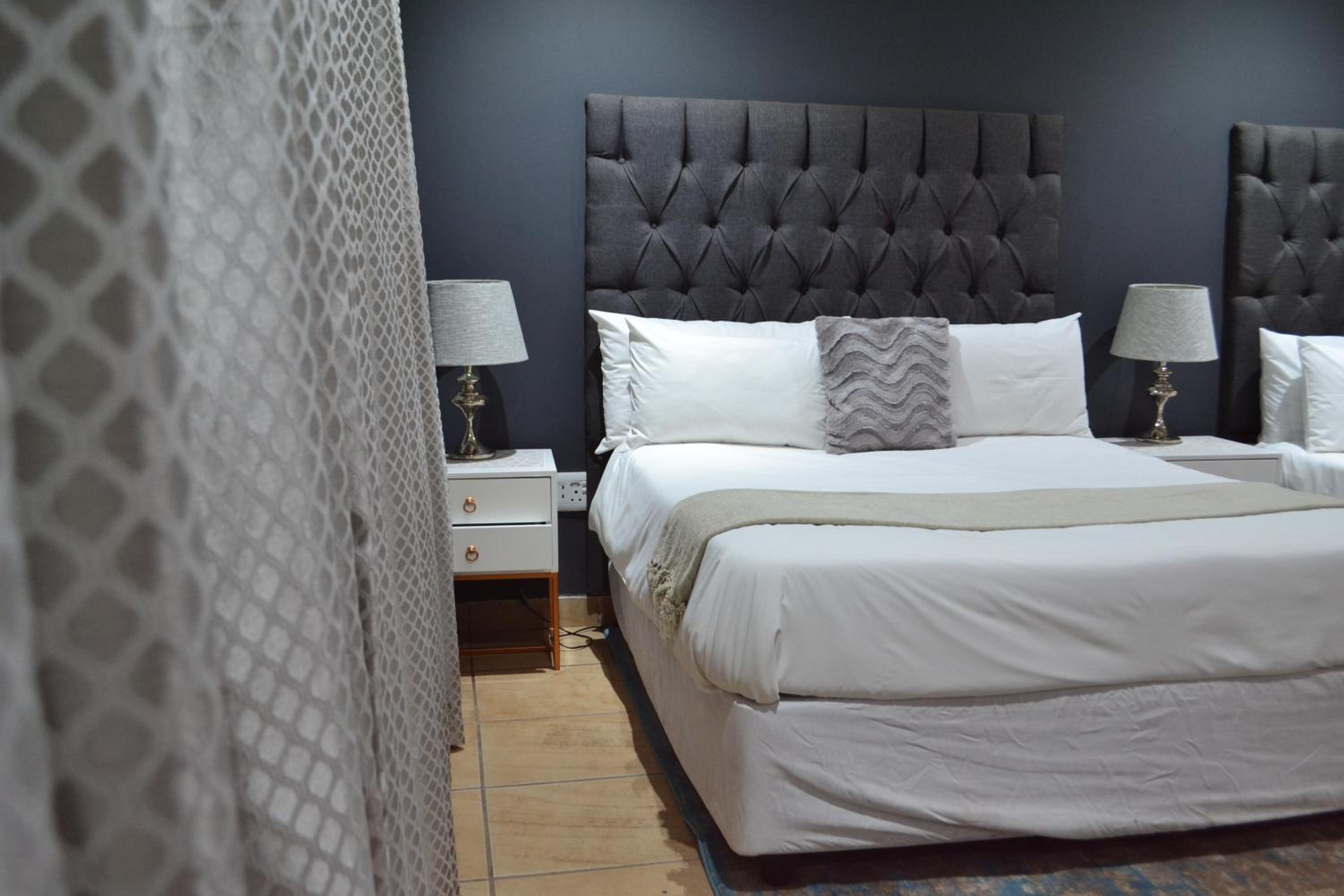 Honolulu Lifestyle Guest Lodge