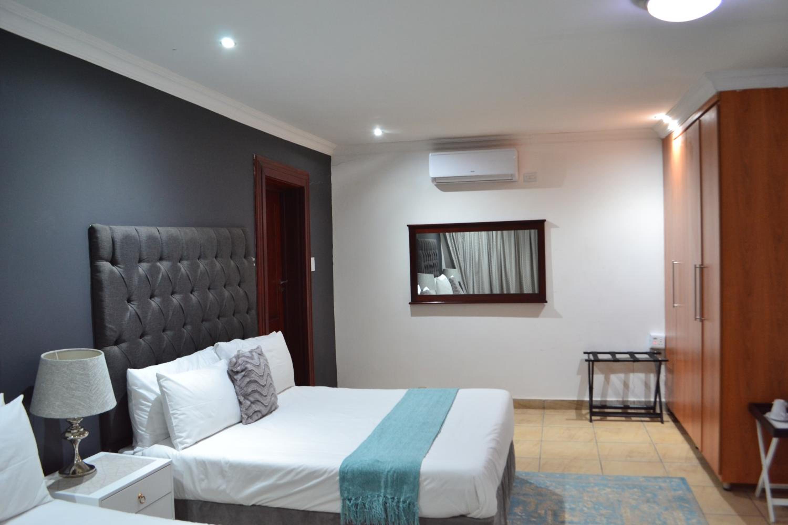 Honolulu Lifestyle Guest Lodge