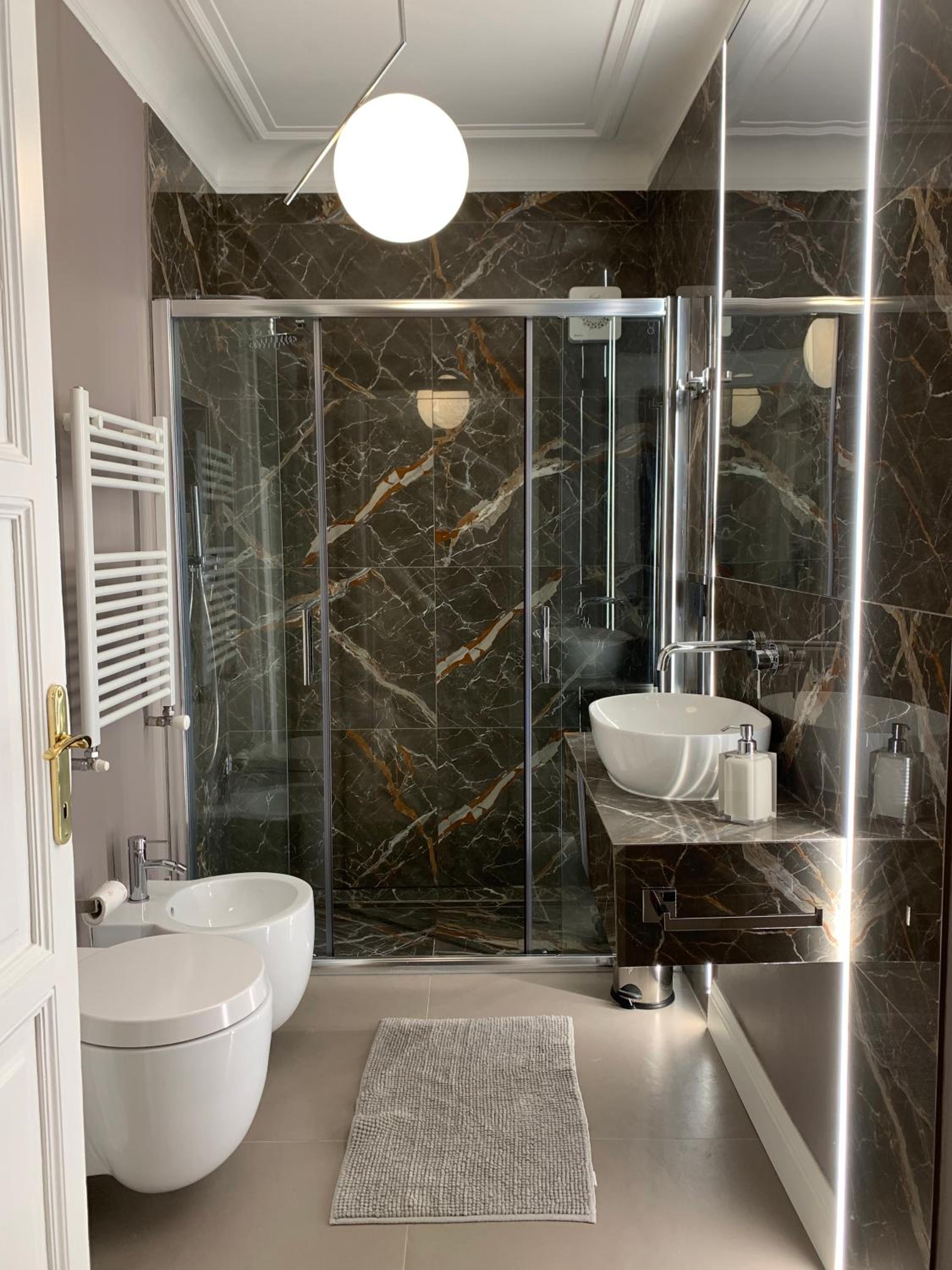 Turin Central Apartment view 2
