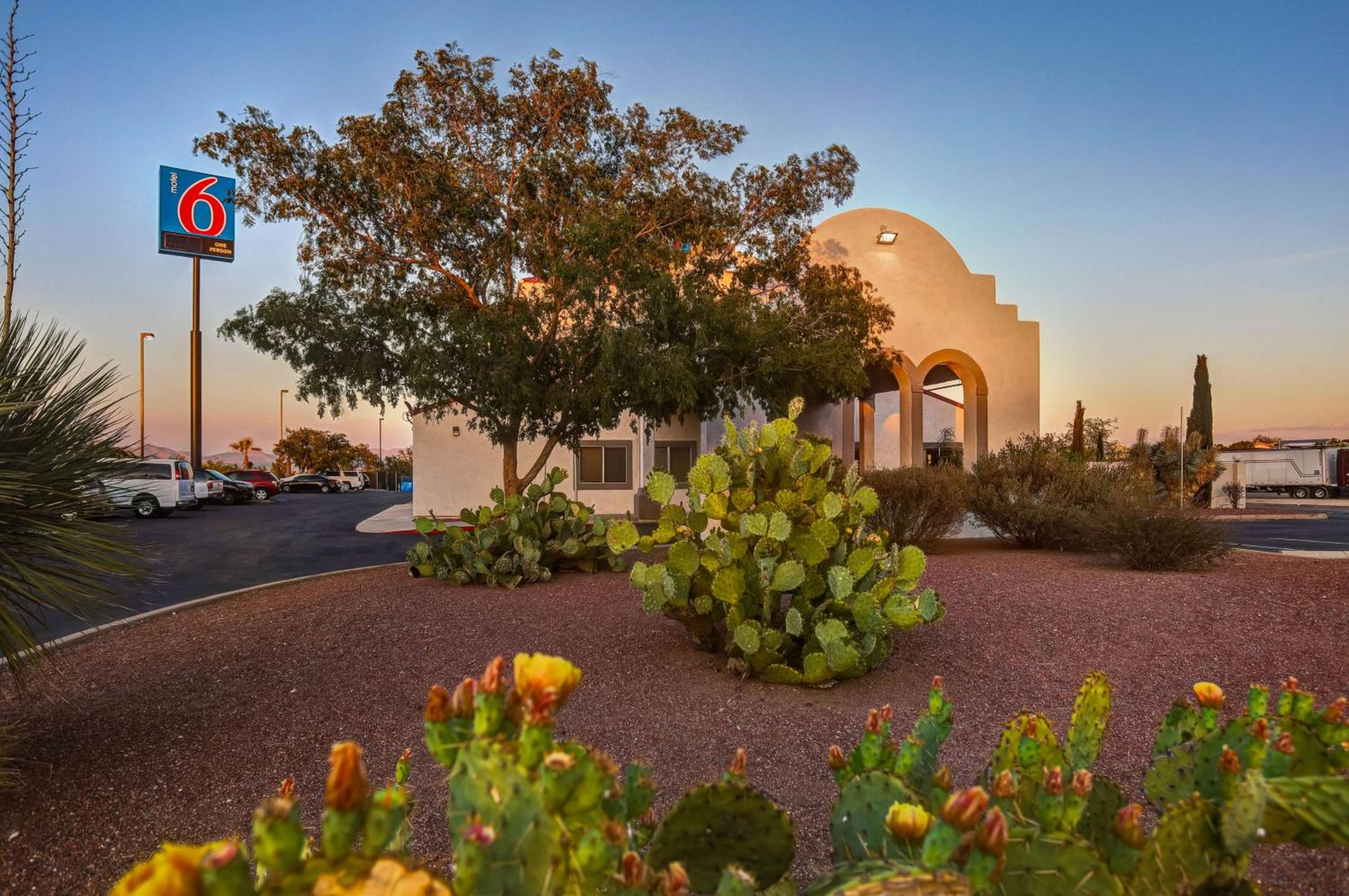 Motel 6-Benson, AZ