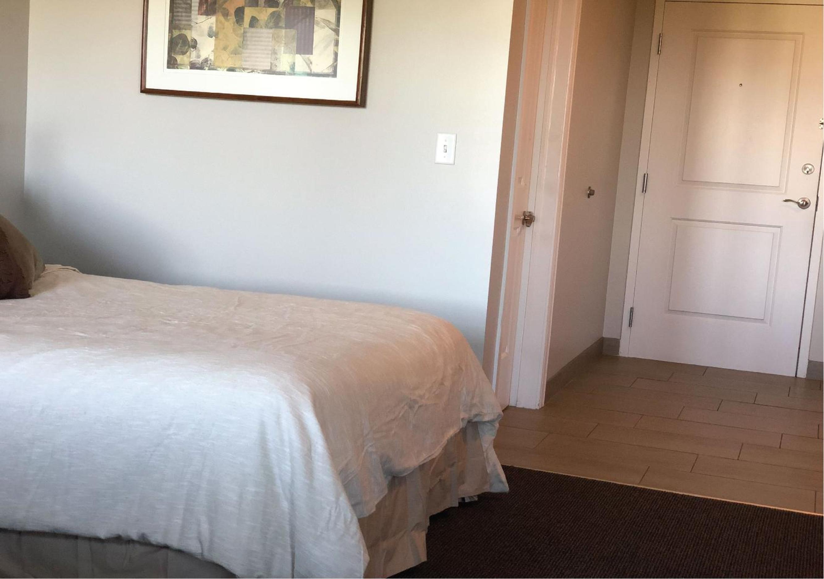 Brinton Suites