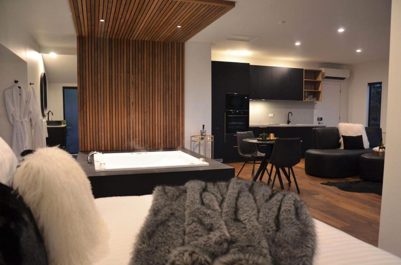Kudos Villas - Hepburn Springs view 4