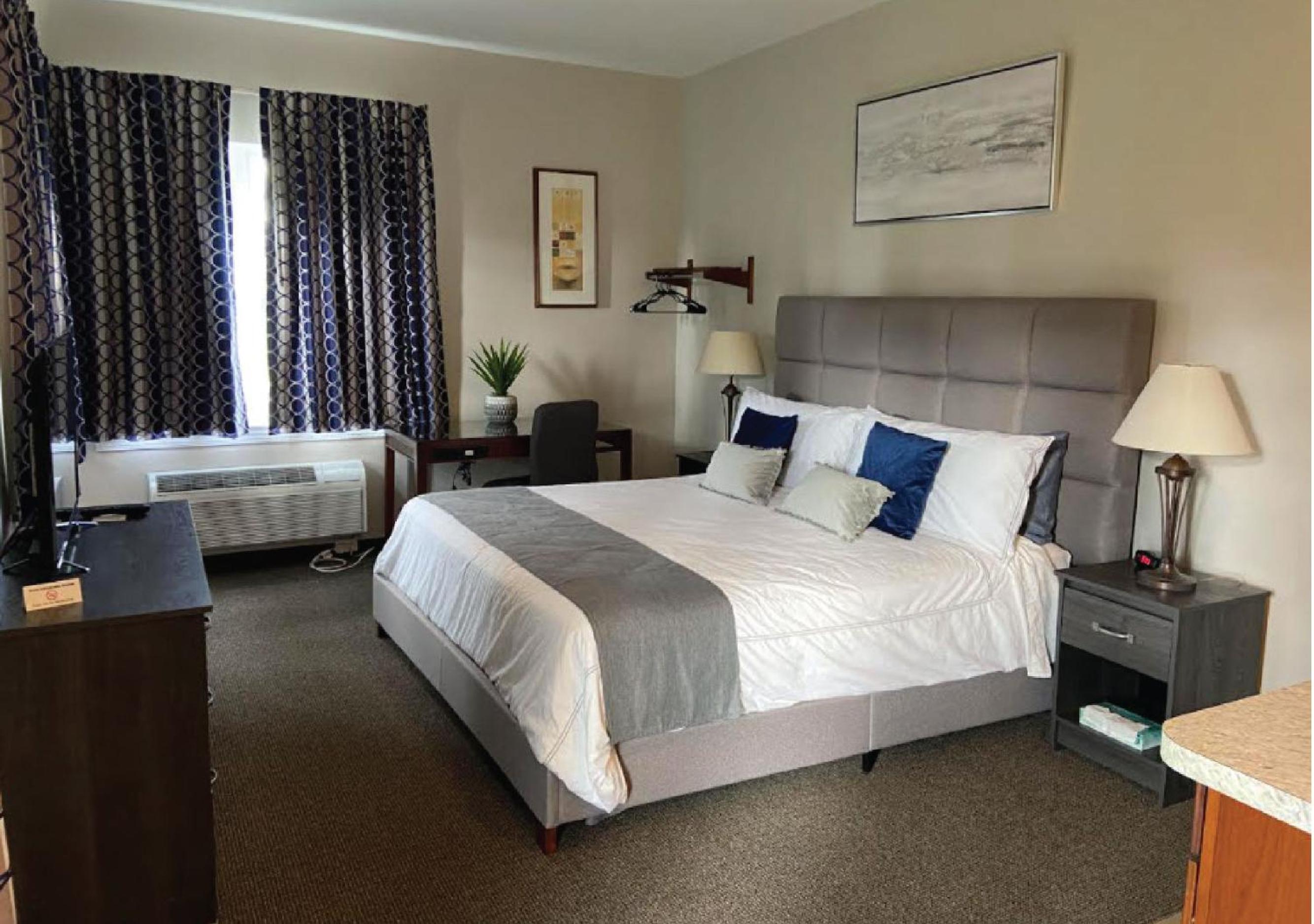 Brinton Suites