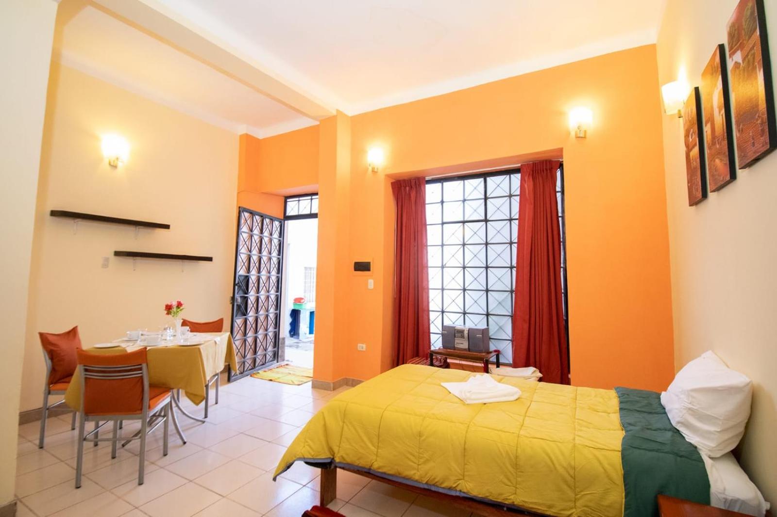 Apartment in the Plaza de Armas Cusco view 4