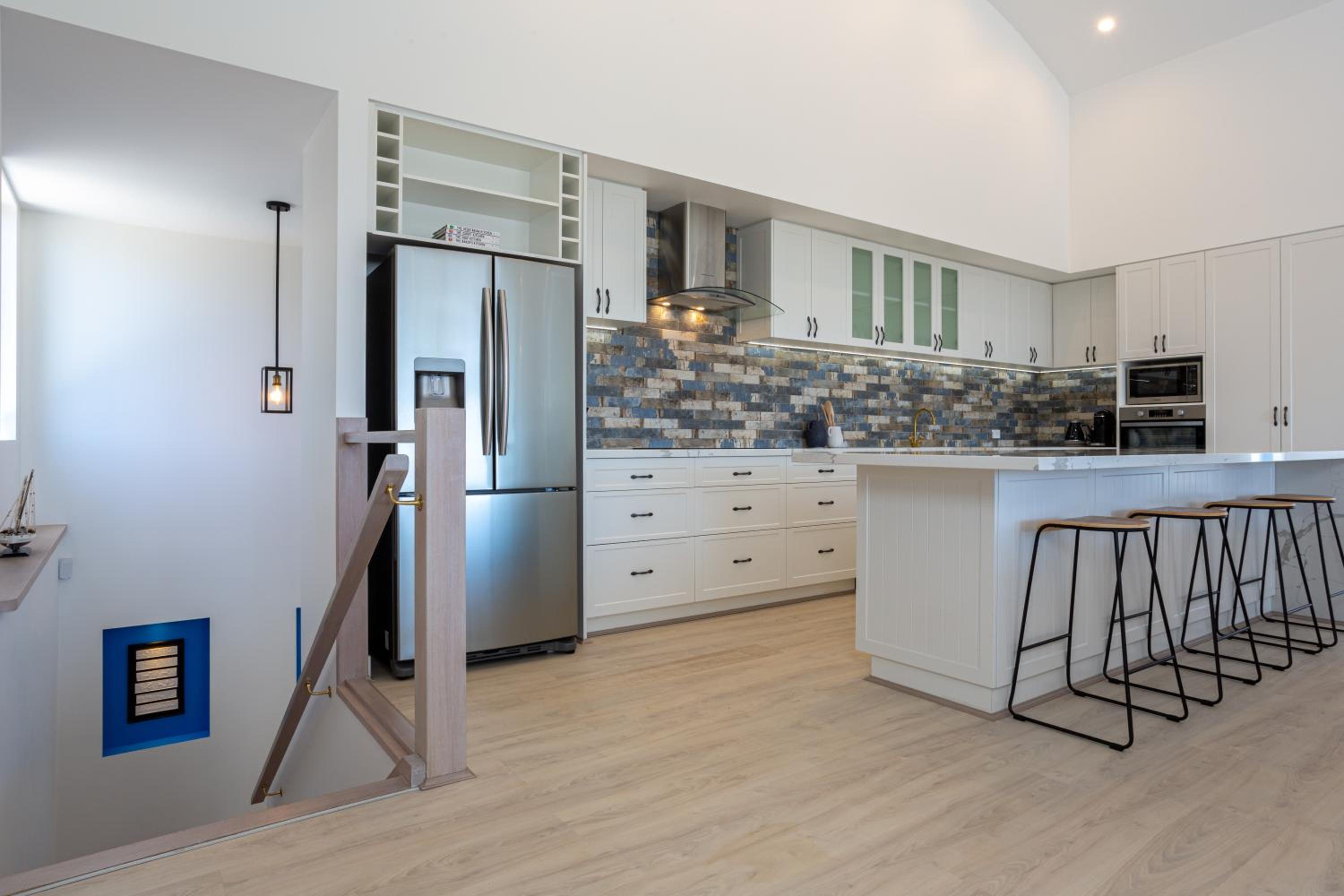 Carpe Mykonos - BRAND NEW HOME - bushland retreat