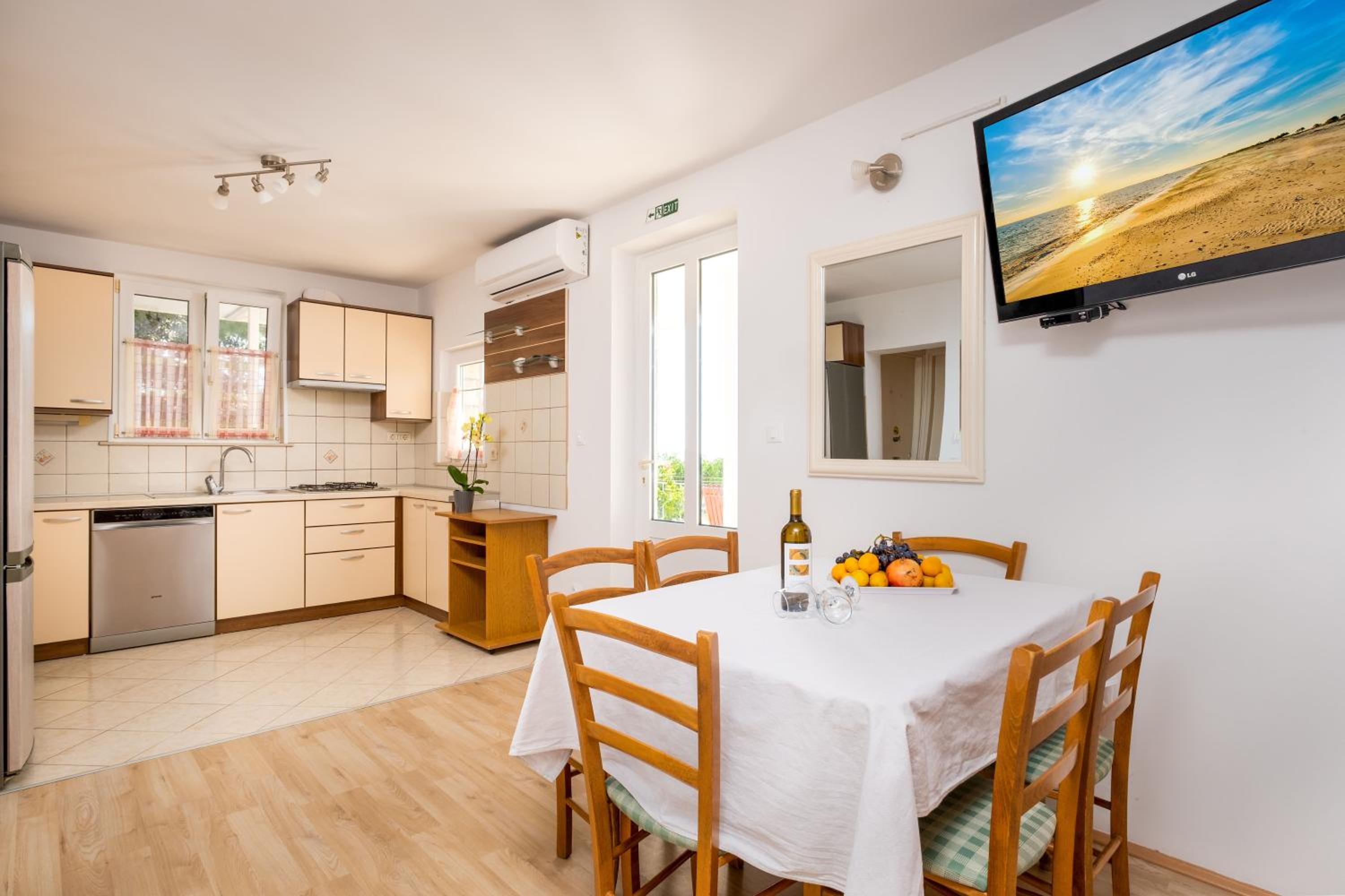 Apartments Katica
